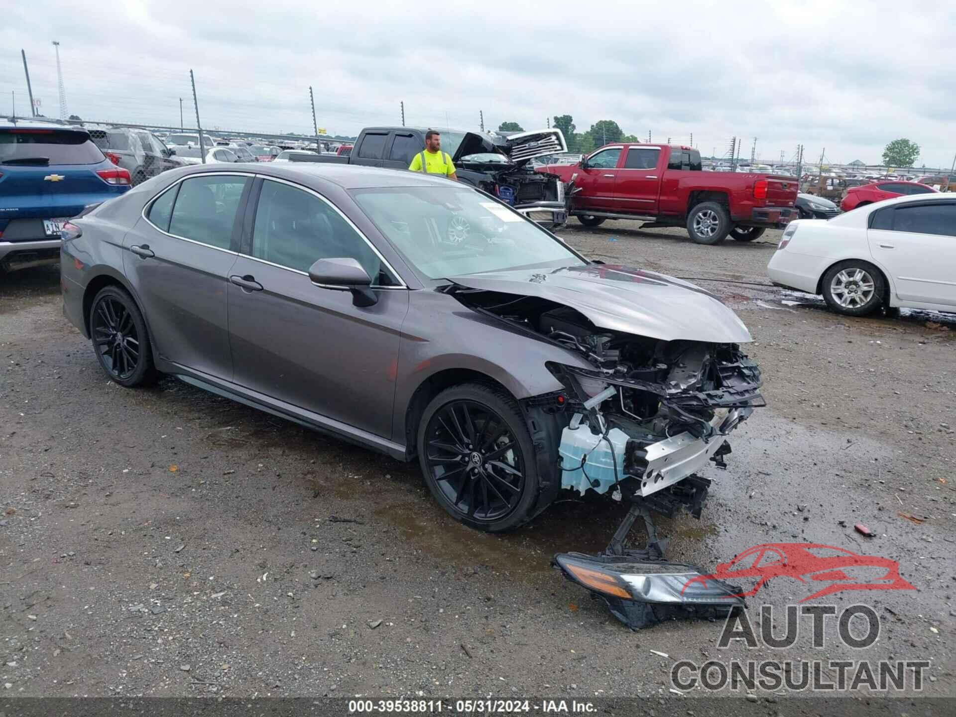 TOYOTA CAMRY 2023 - 4T1K61AK5PU096140