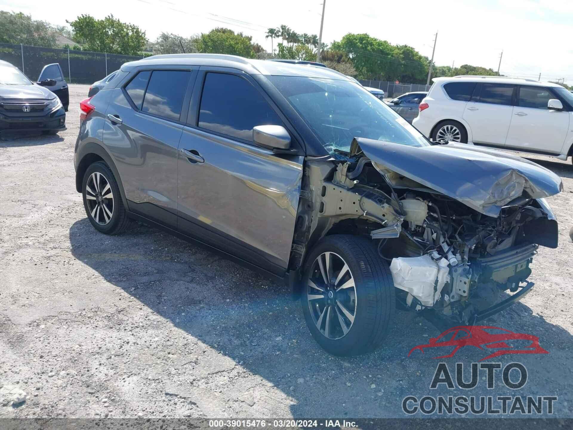 NISSAN KICKS 2018 - 3N1CP5CU1JL517948