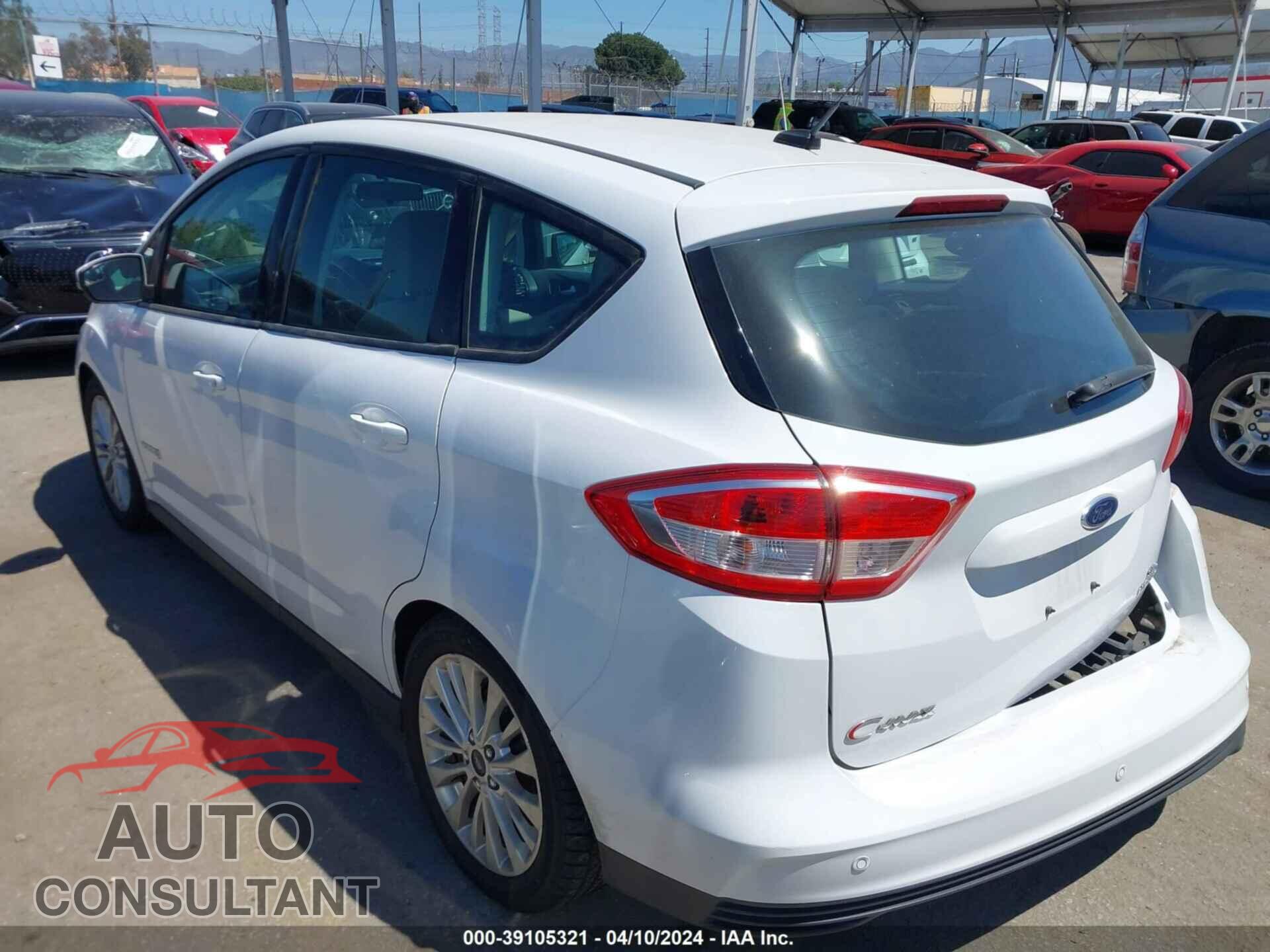 FORD C-MAX 2017 - 1FADP5AU3HL117213