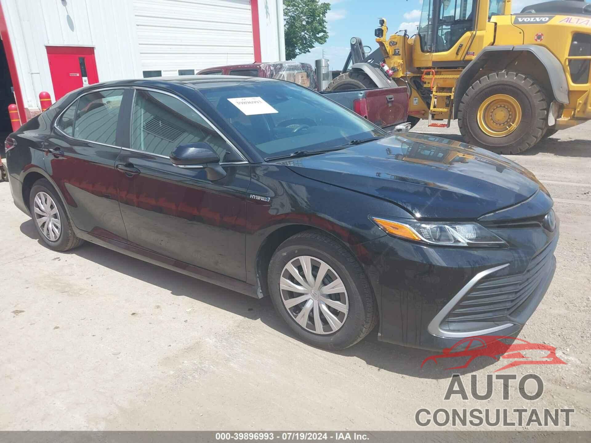 TOYOTA CAMRY 2021 - 4T1C31AKXMU552805