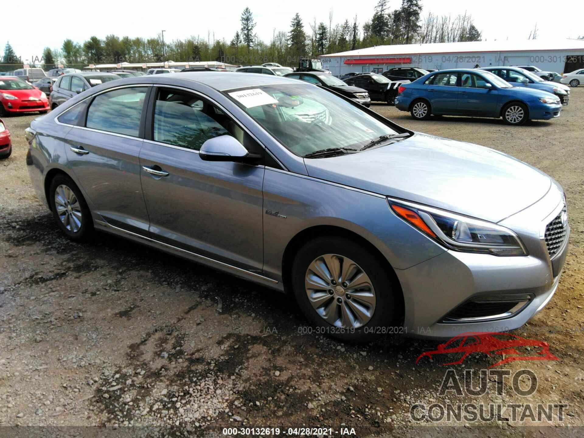 HYUNDAI SONATA HYBRID 2016 - KMHE24L15GA035371