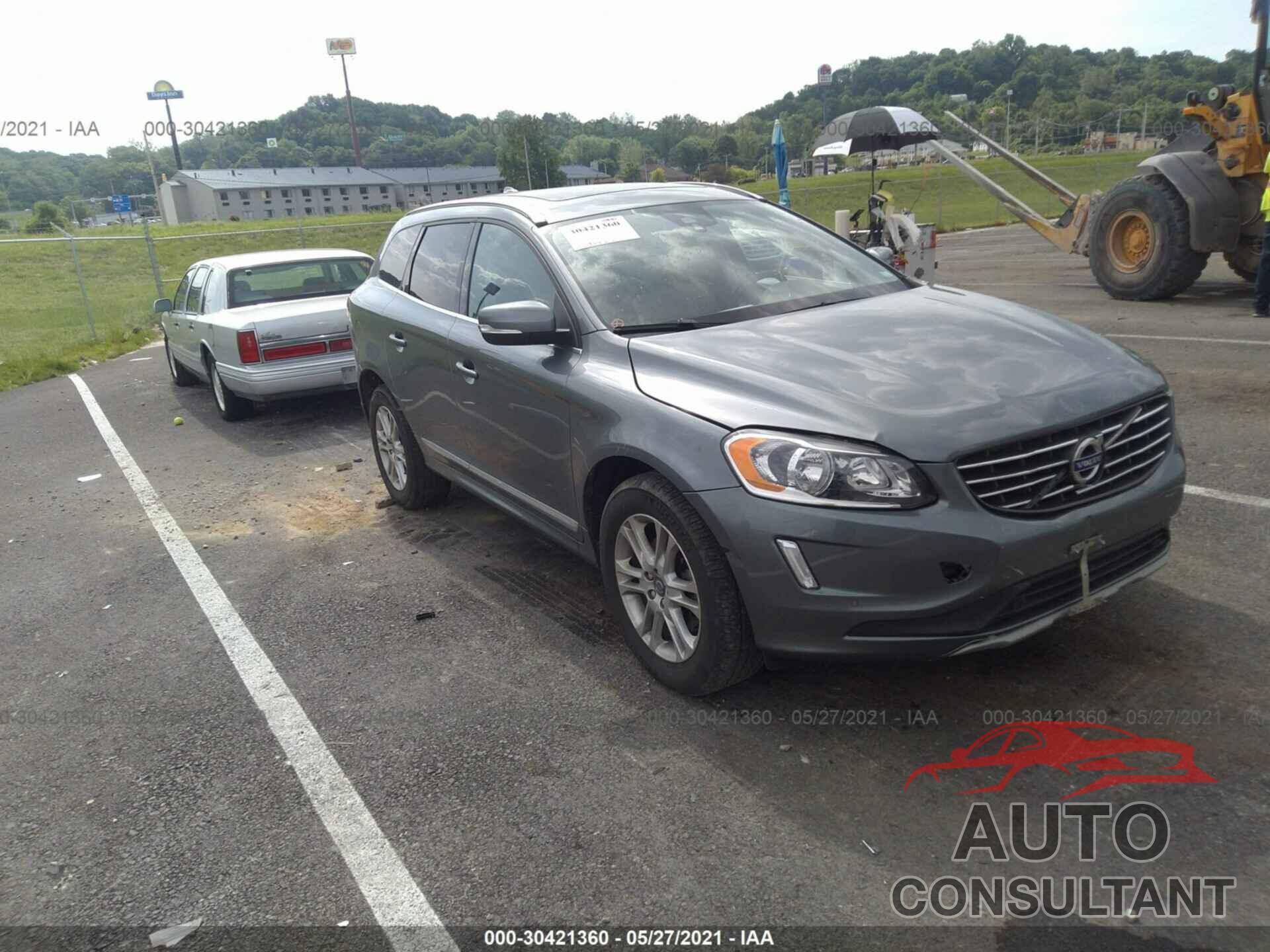 VOLVO XC60 2016 - YV4612RK8G2858142