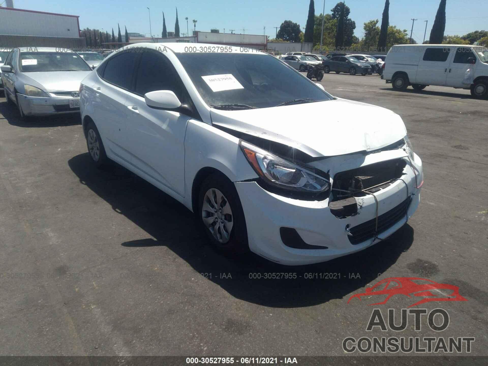 HYUNDAI ACCENT 2016 - KMHCT4AEXGU068584