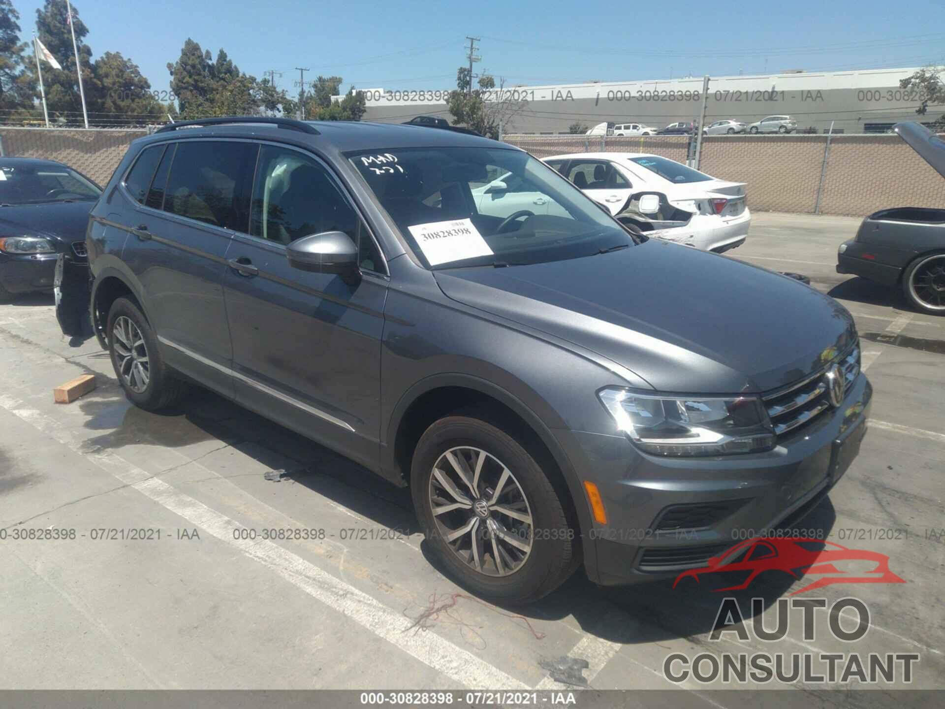 VOLKSWAGEN TIGUAN 2020 - 3VV2B7AX0LM059947