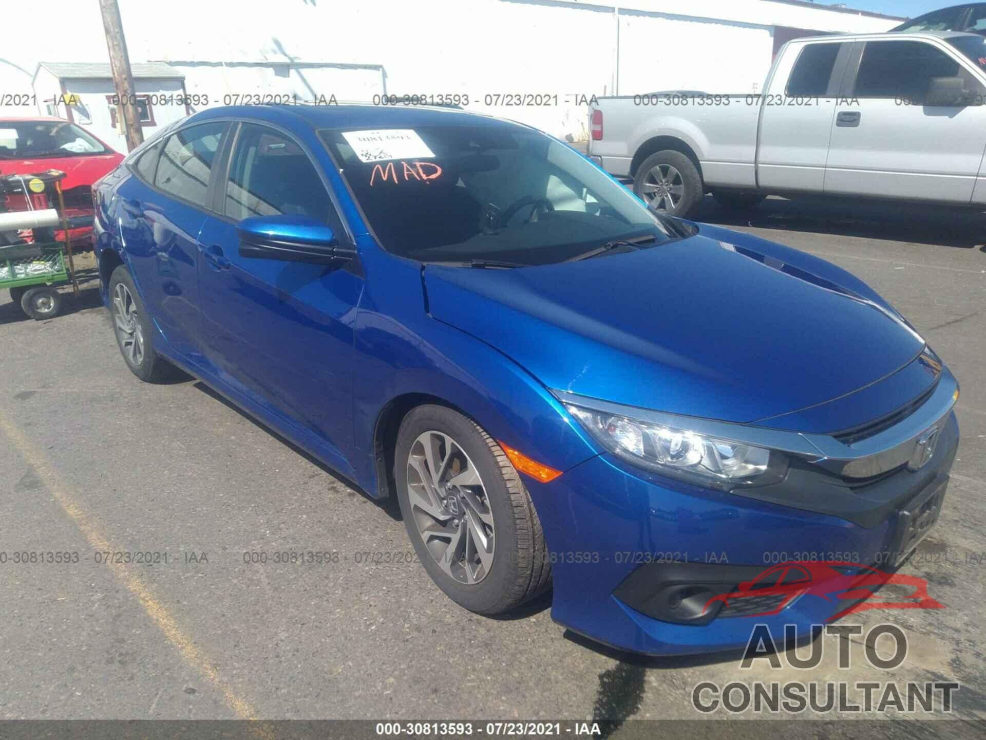 HONDA CIVIC SEDAN 2017 - 19XFC2F82HE210497