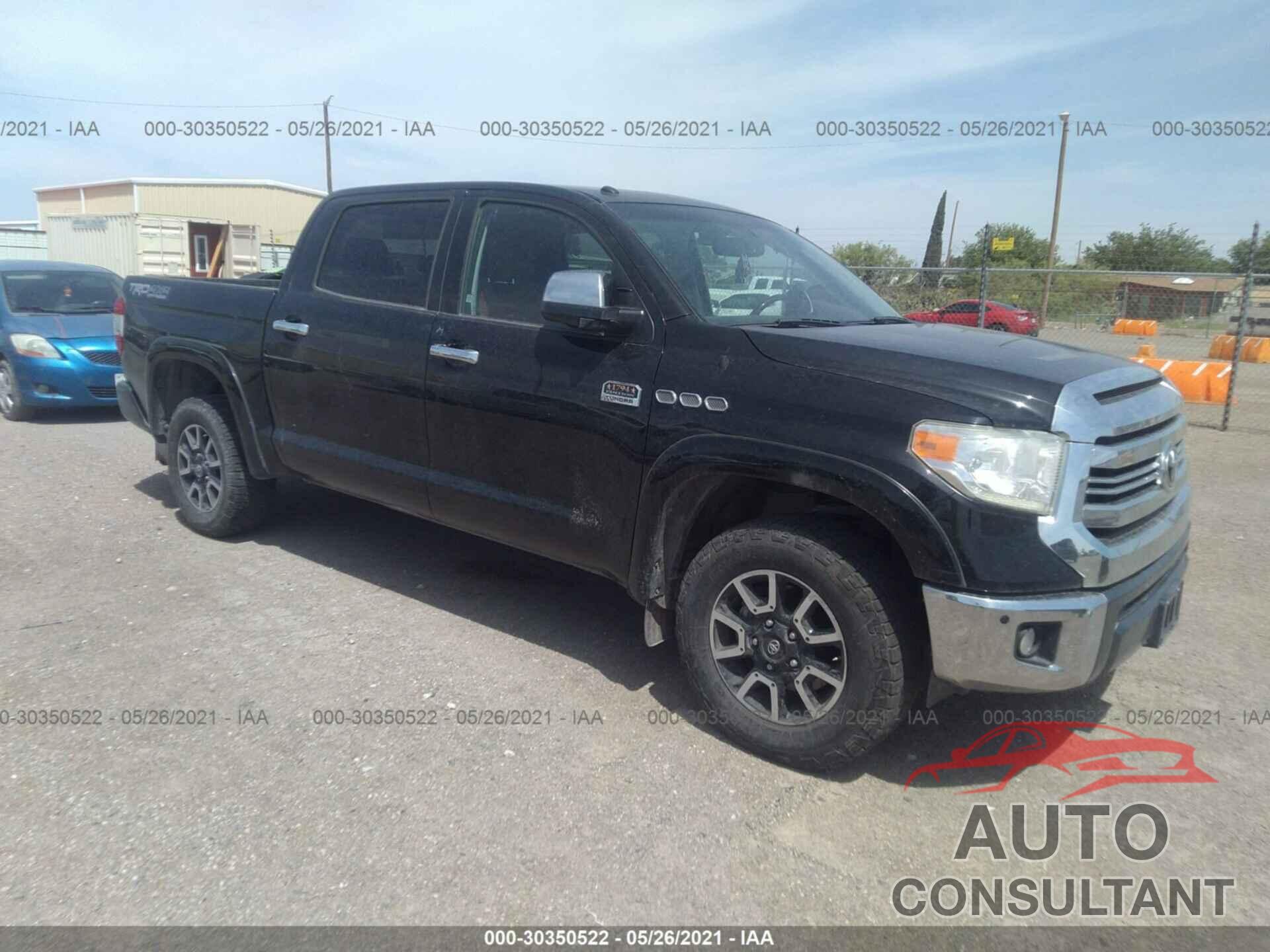 TOYOTA TUNDRA 4WD 2017 - 5TFAW5F10HX611780