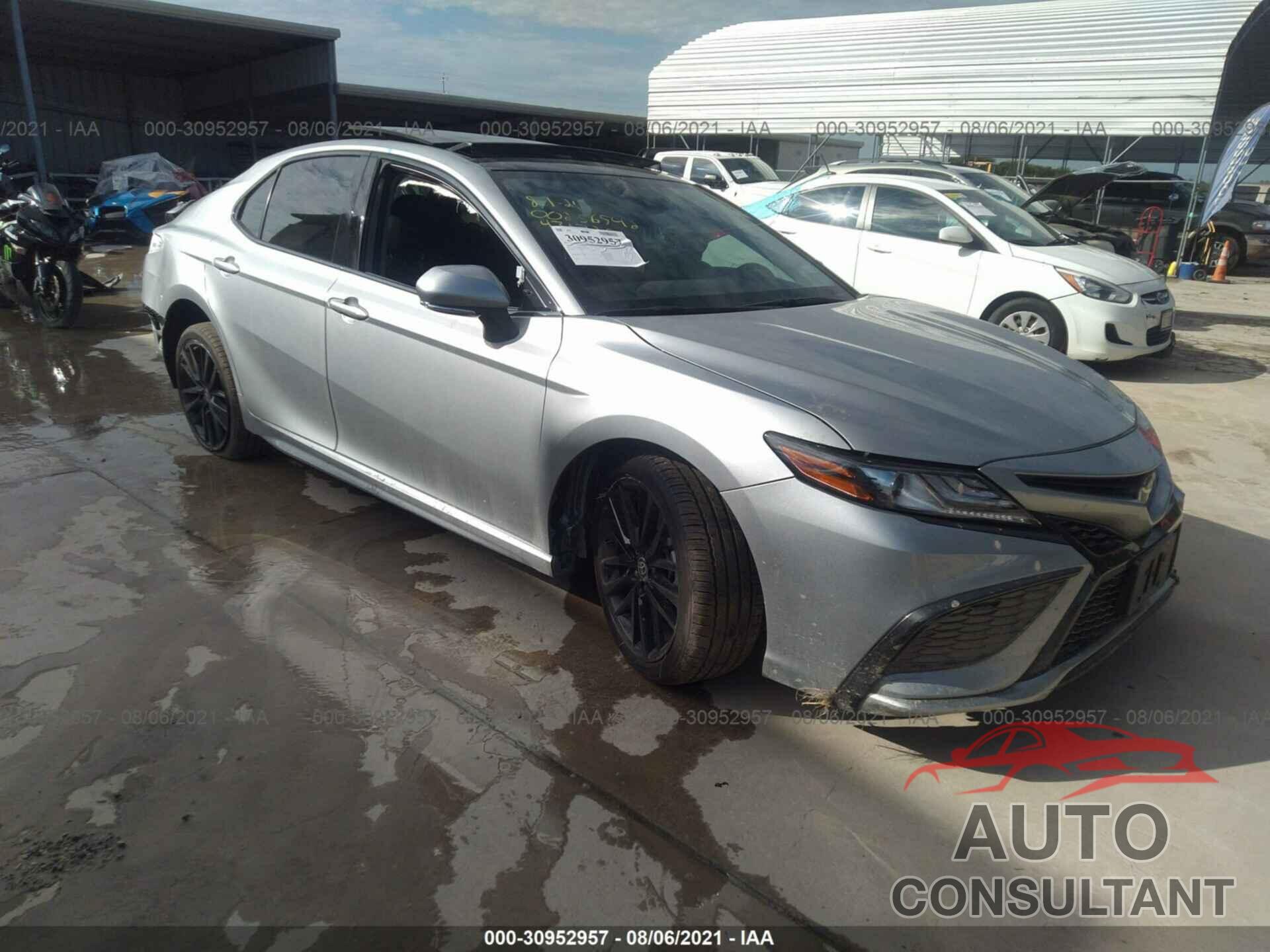 TOYOTA CAMRY 2021 - 4T1K61AK7MU431328