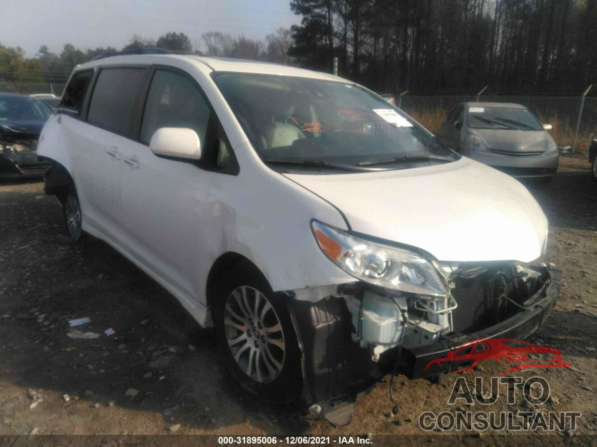 TOYOTA SIENNA 2018 - 5TDYZ3DC2JS930513