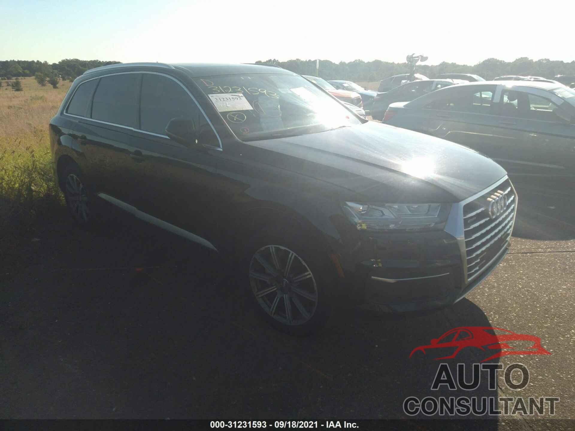 AUDI Q7 2017 - WA1LHAF71HD047794