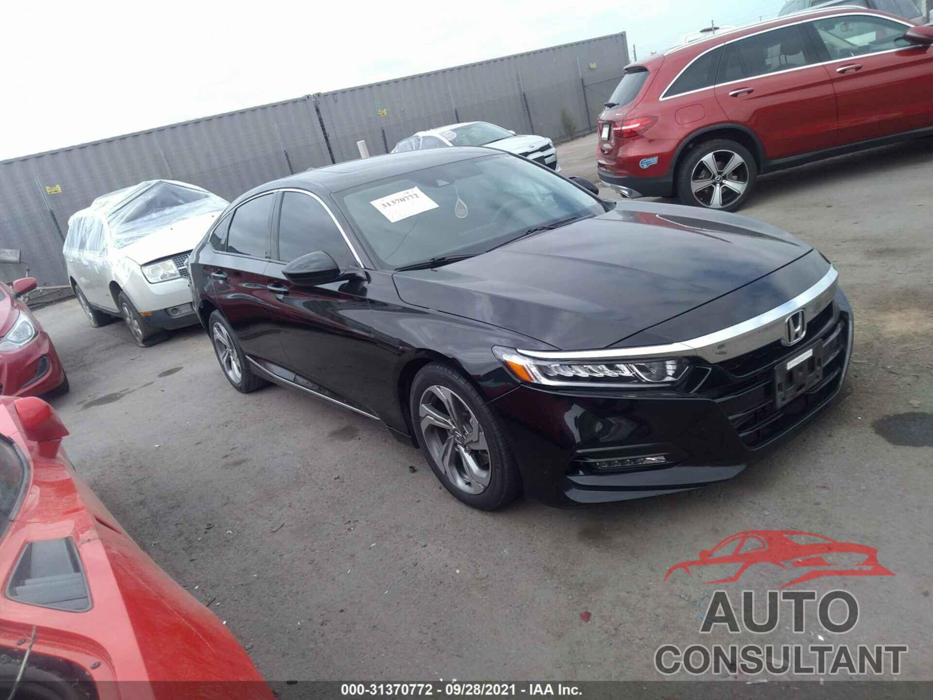 HONDA ACCORD SEDAN 2018 - 1HGCV1F44JA110433