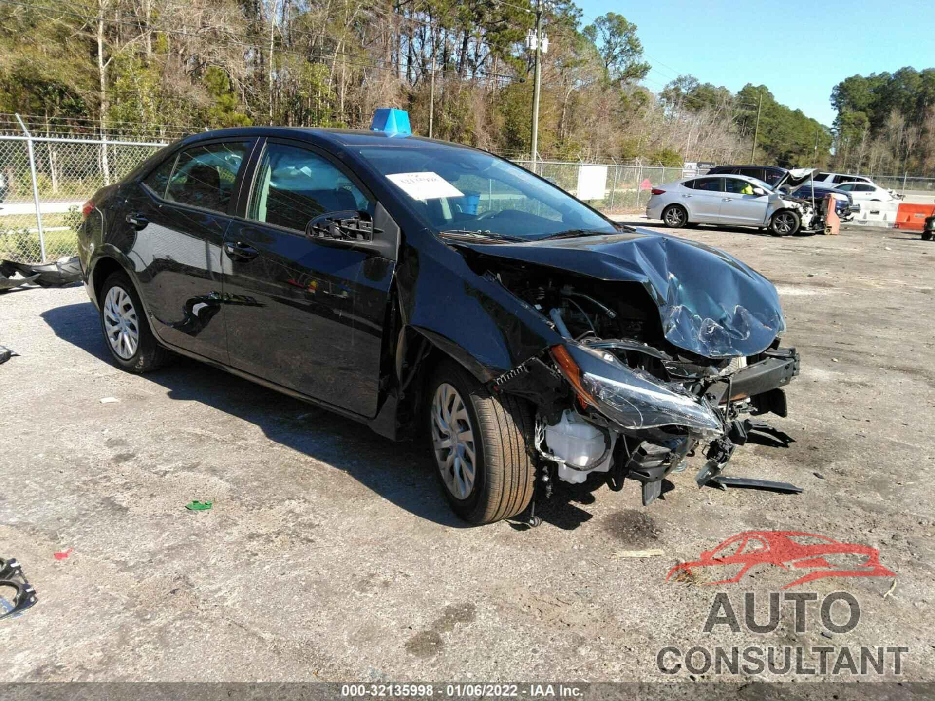 TOYOTA COROLLA 2018 - 2T1BURHE2JC016502