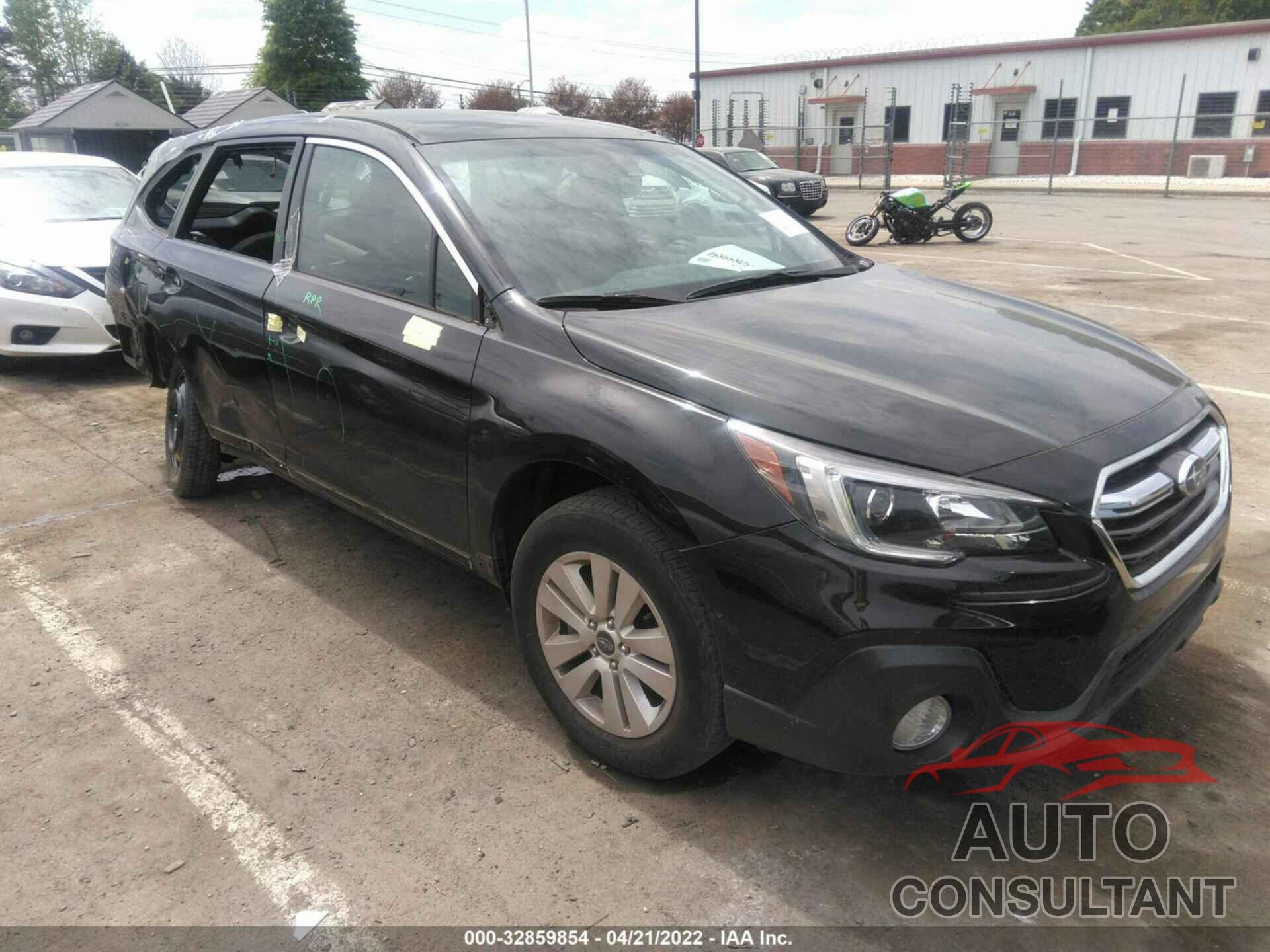 SUBARU OUTBACK 2018 - 4S4BSAFC5J3352108