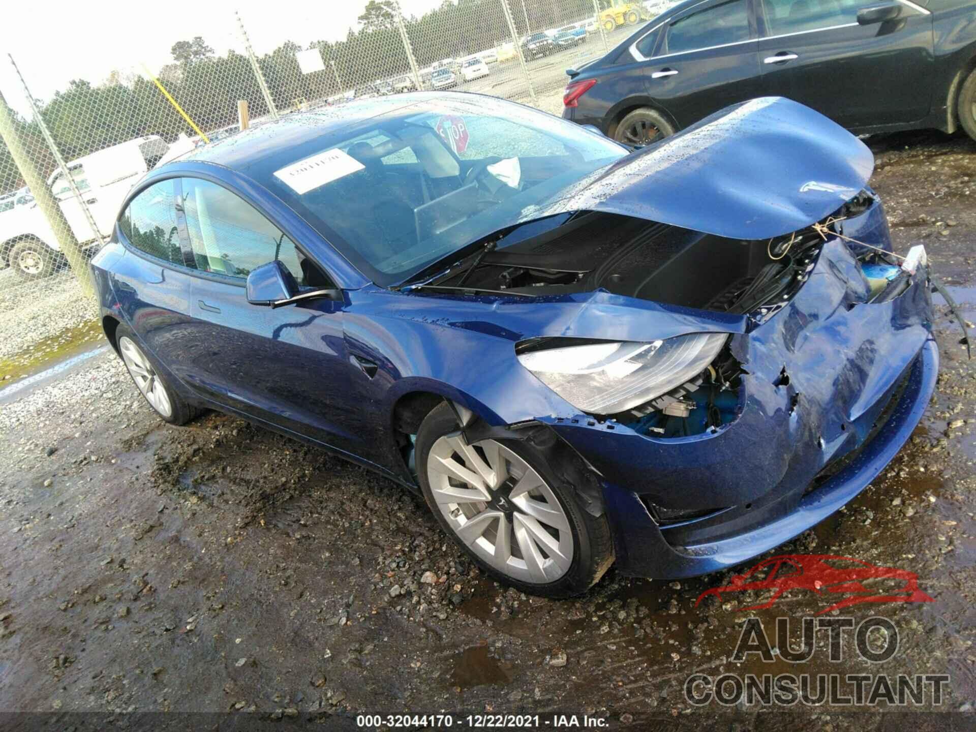 TESLA MODEL 3 2022 - 5YJ3E1EB1NF117352