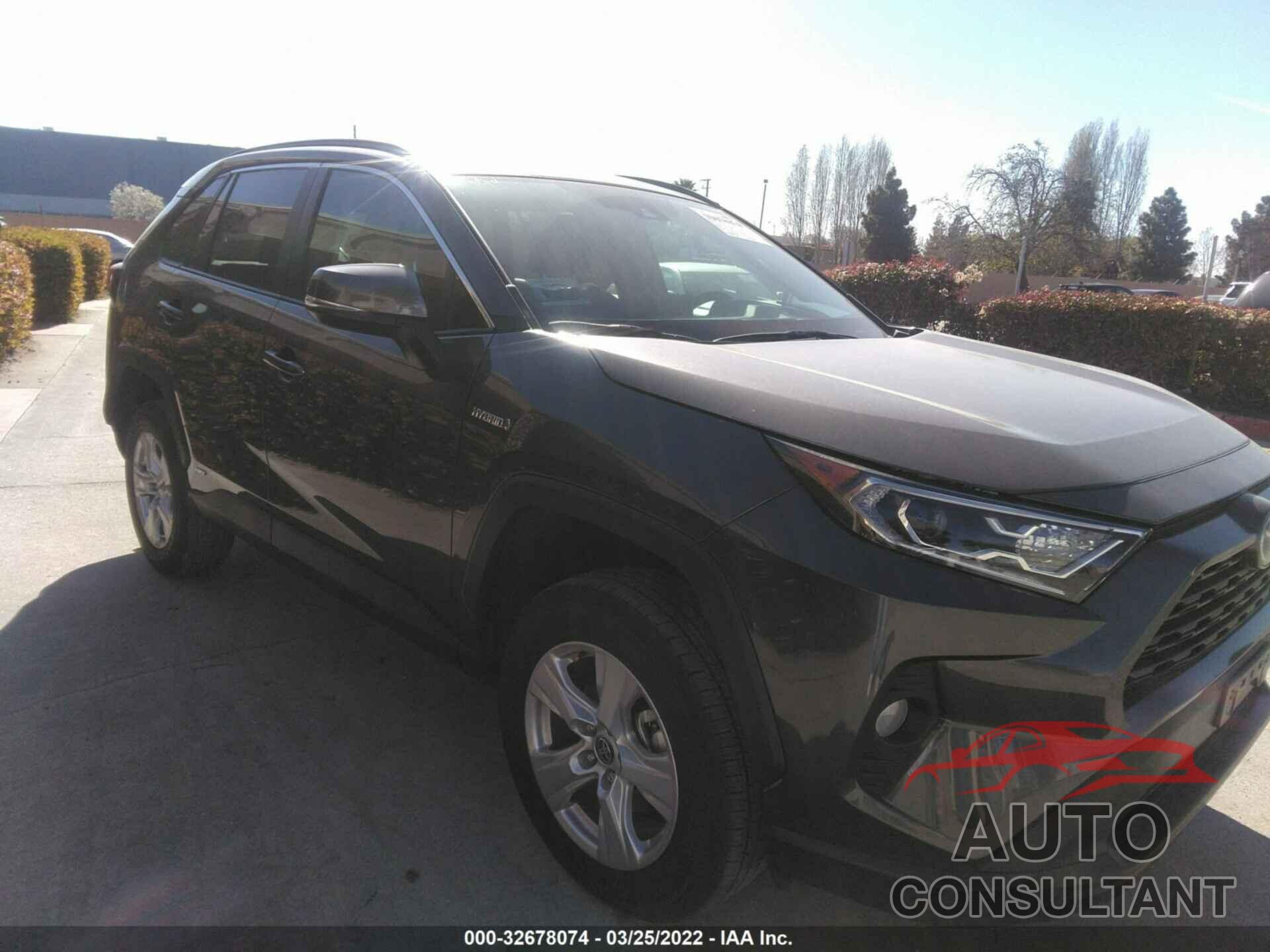 TOYOTA RAV4 2021 - 2T3RWRFV8MW128713
