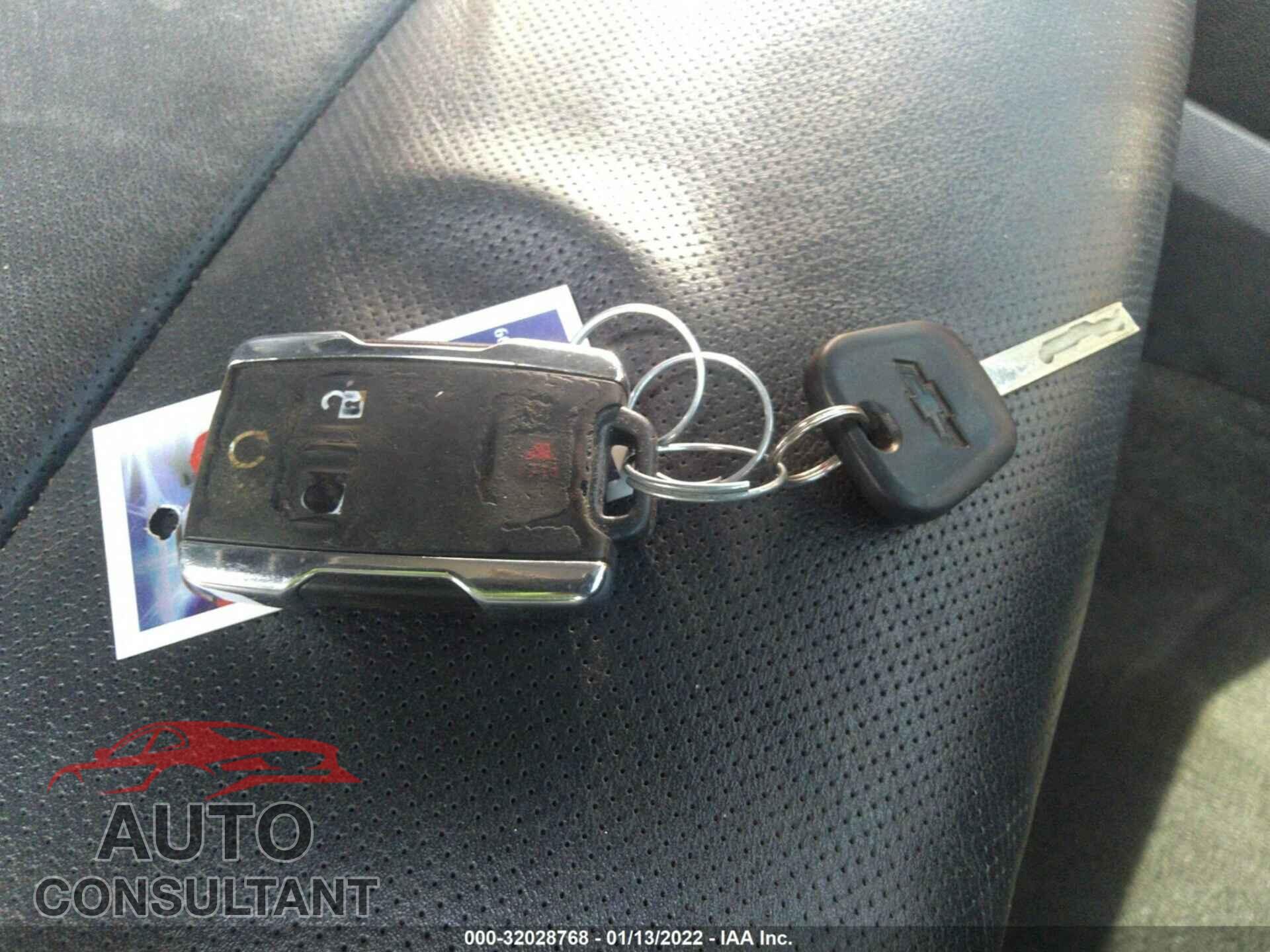 CHEVROLET SILVERADO 1500 2017 - 3GCUKTEC7HG333674