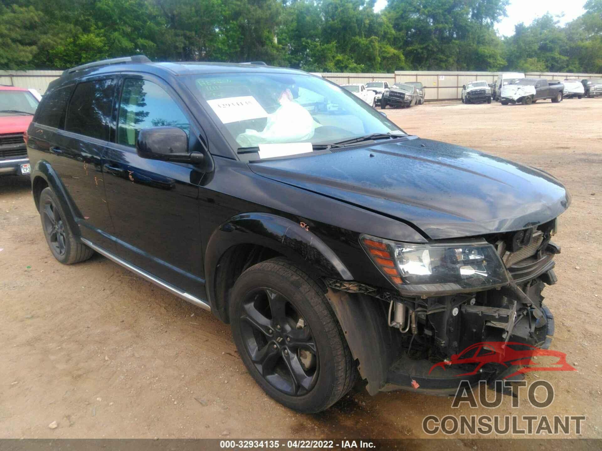 DODGE JOURNEY 2018 - 3C4PDCGB7JT229338