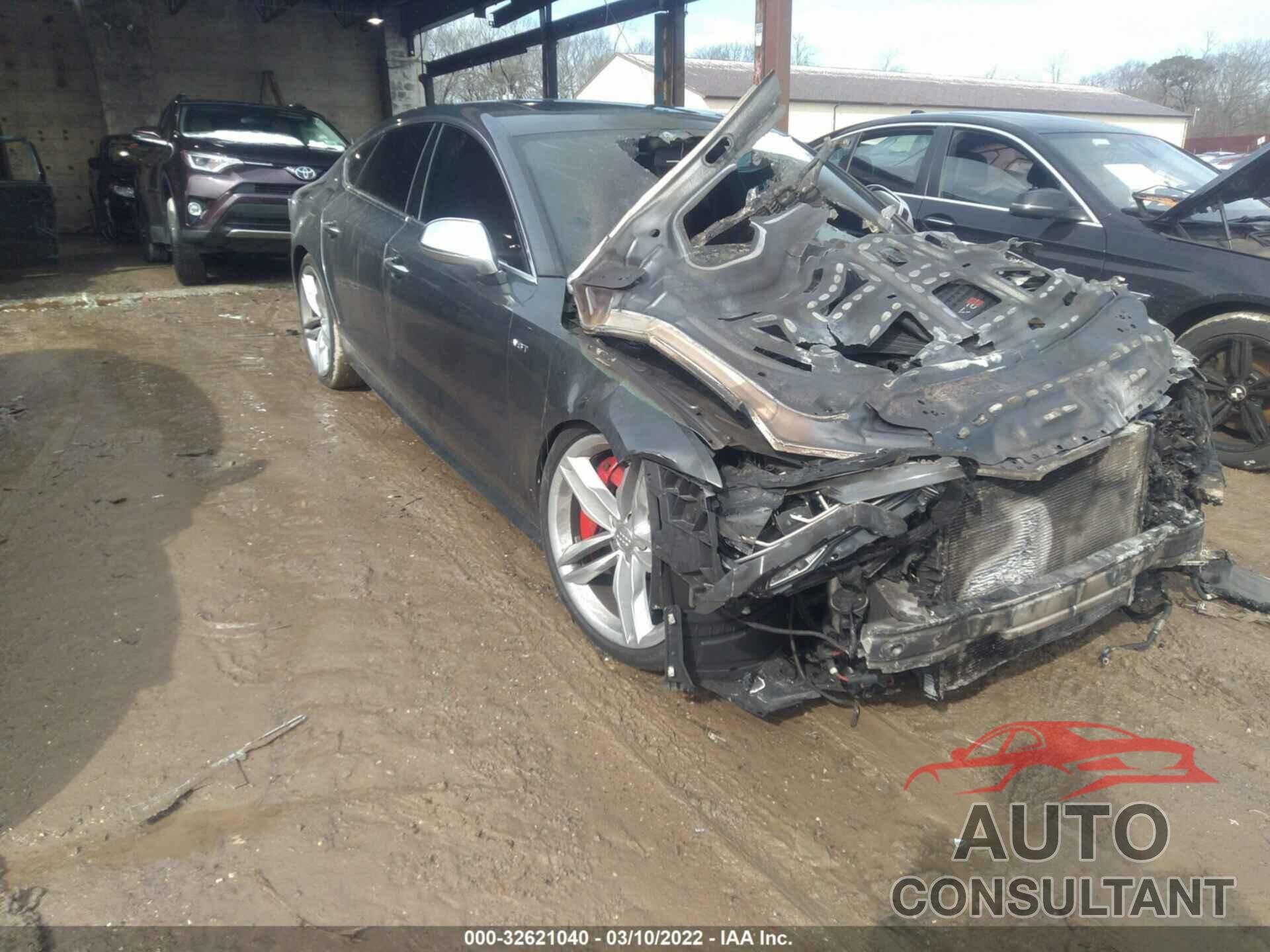 AUDI S7 2018 - WAUWFAFC7JN085551