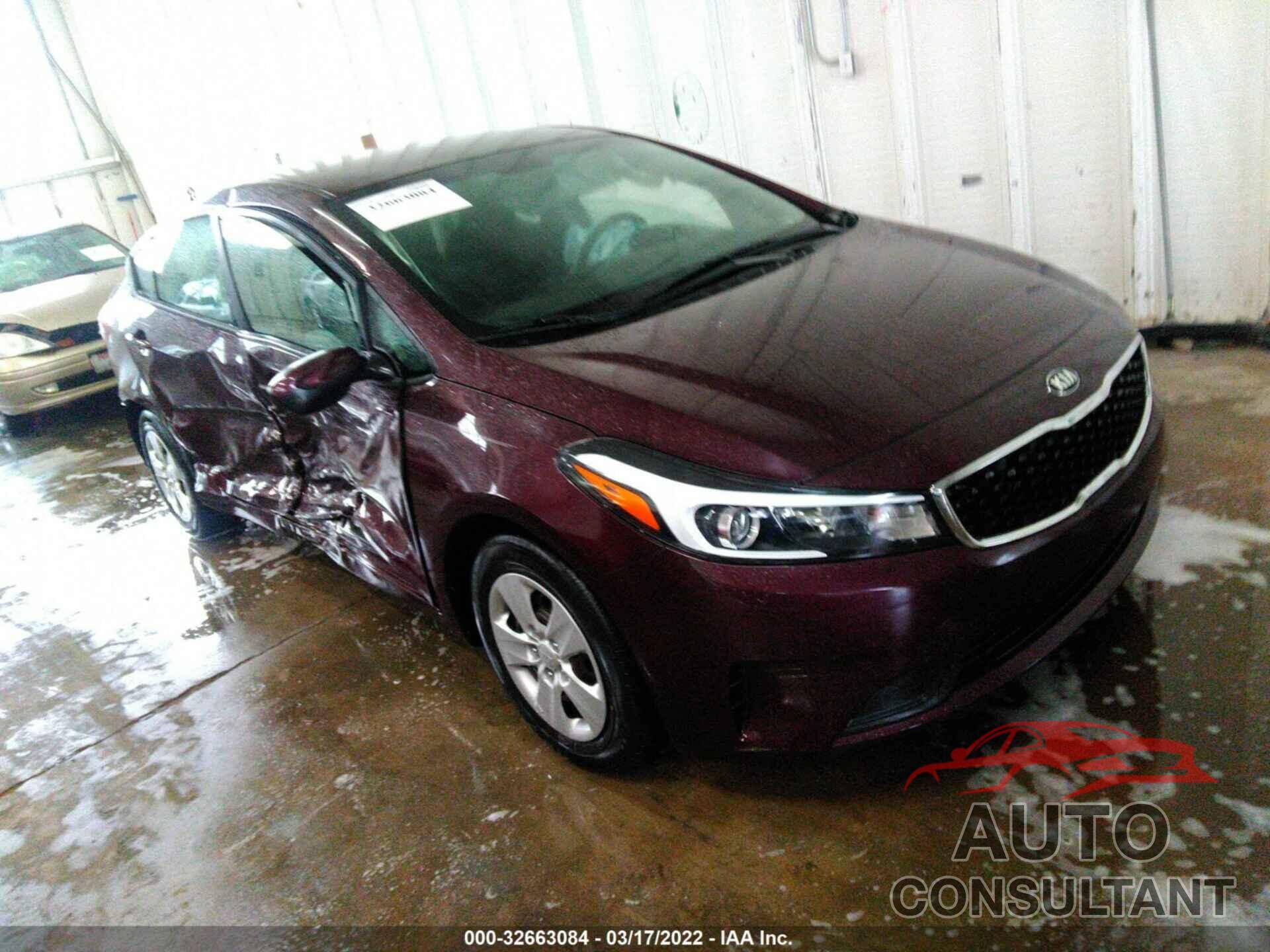 KIA FORTE 2018 - 3KPFK4A77JE267863