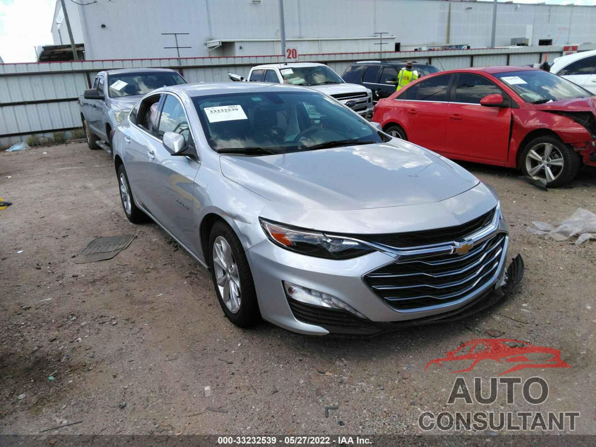 CHEVROLET MALIBU 2021 - 1G1ZD5ST9MF001644