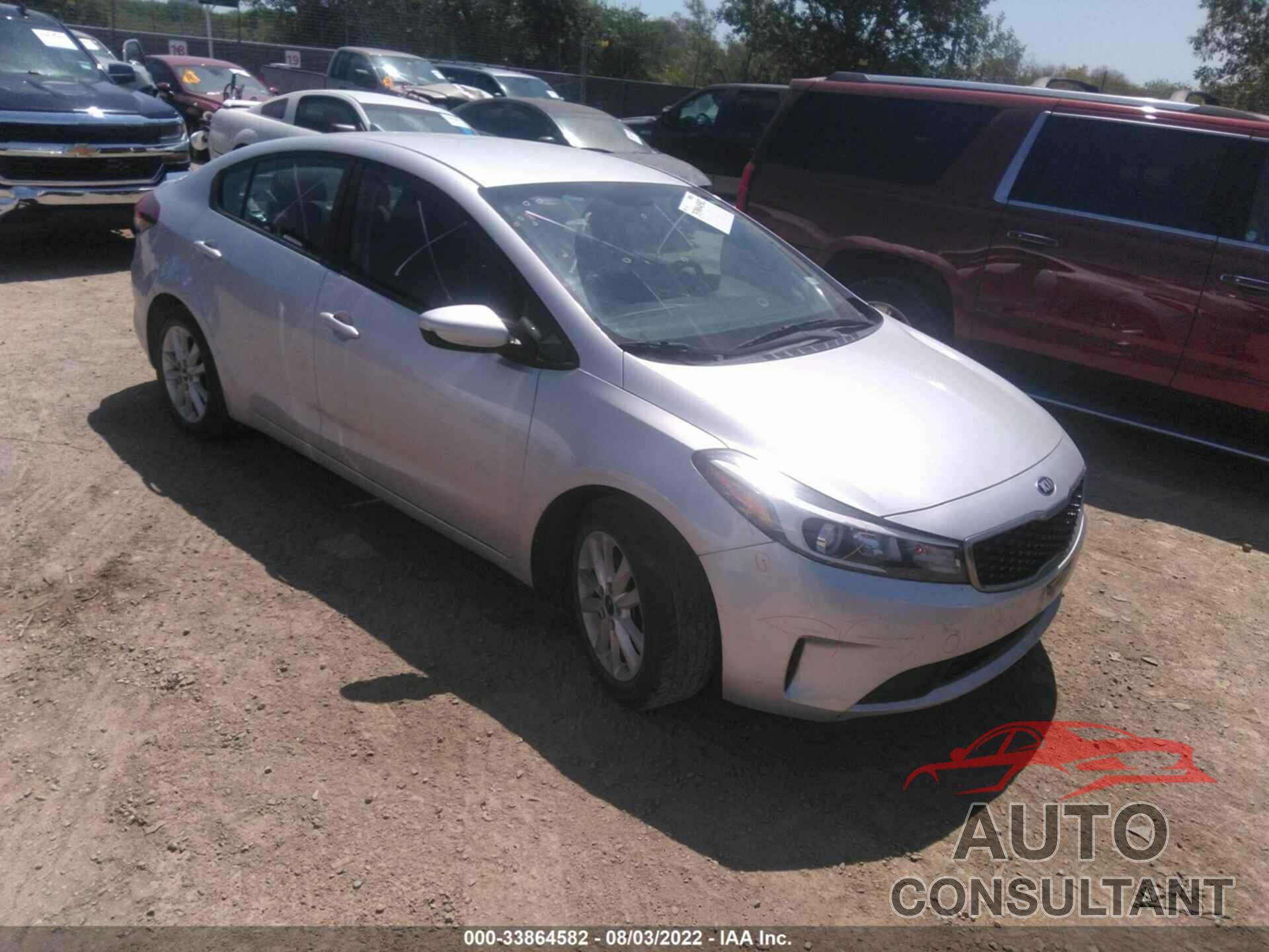 KIA FORTE 2017 - 3KPFL4A77HE121972