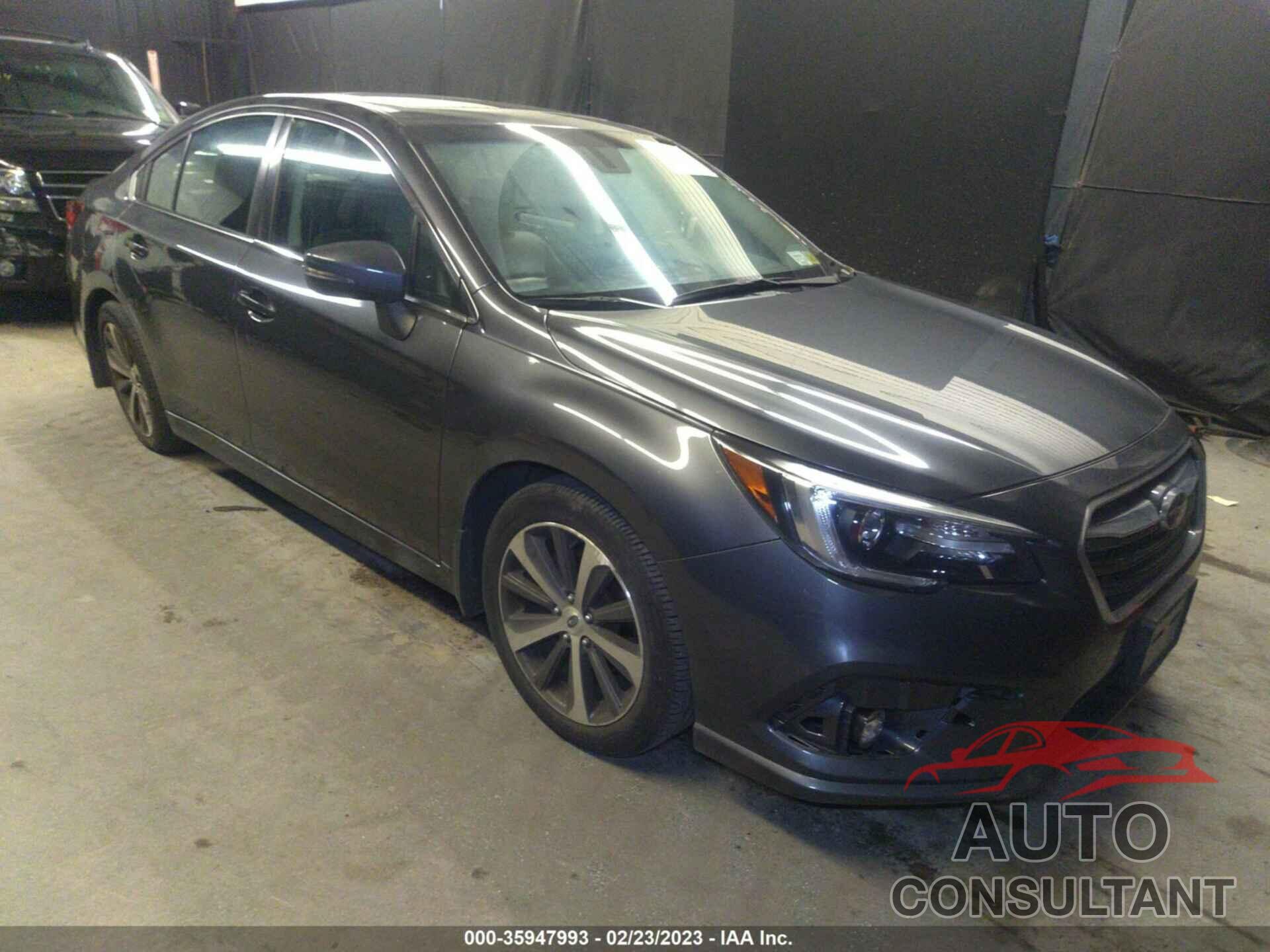 SUBARU LEGACY 2019 - 4S3BNAN69K3027812