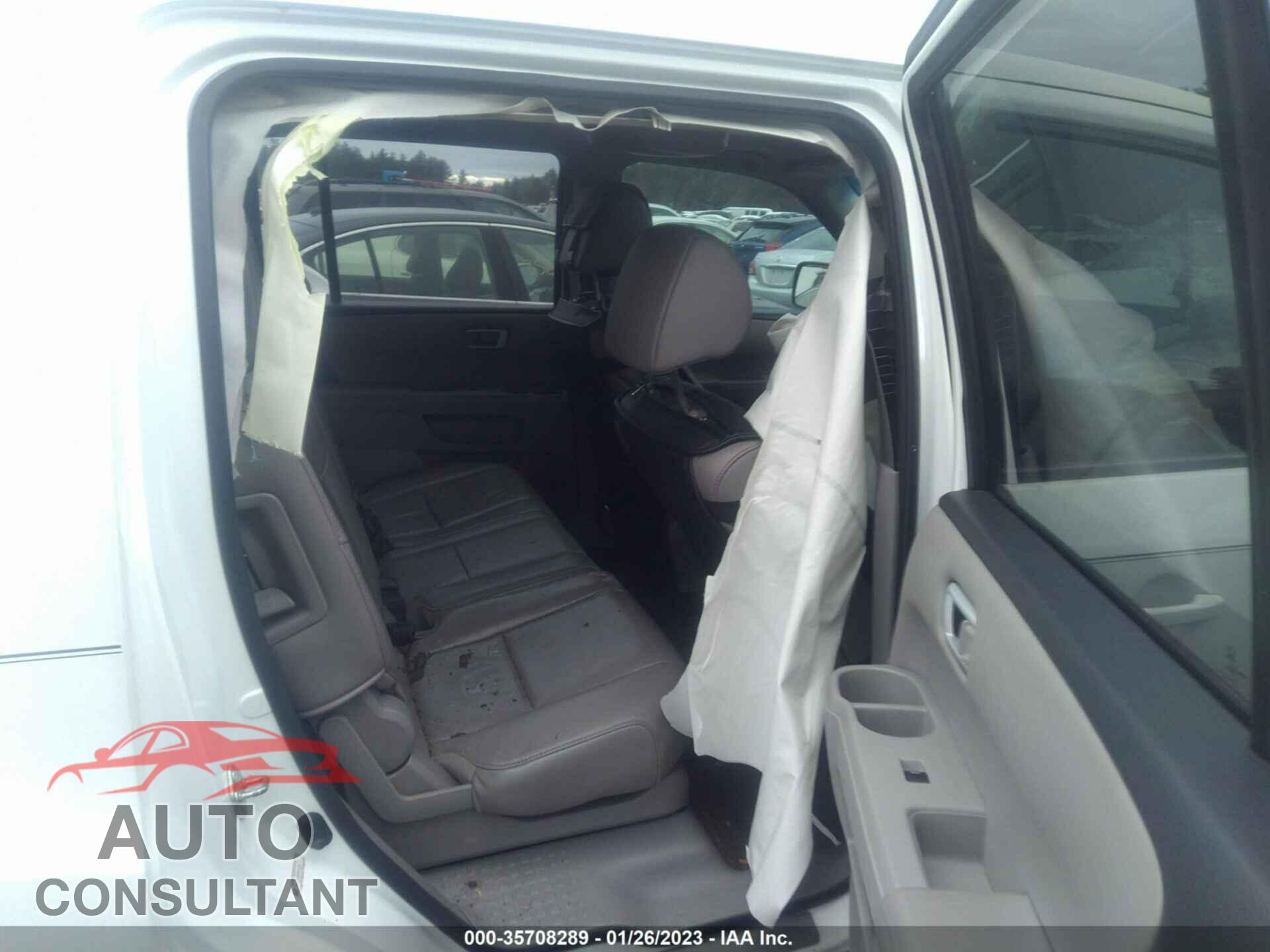 HONDA PILOT 2015 - 5FNYF4H55FB031439