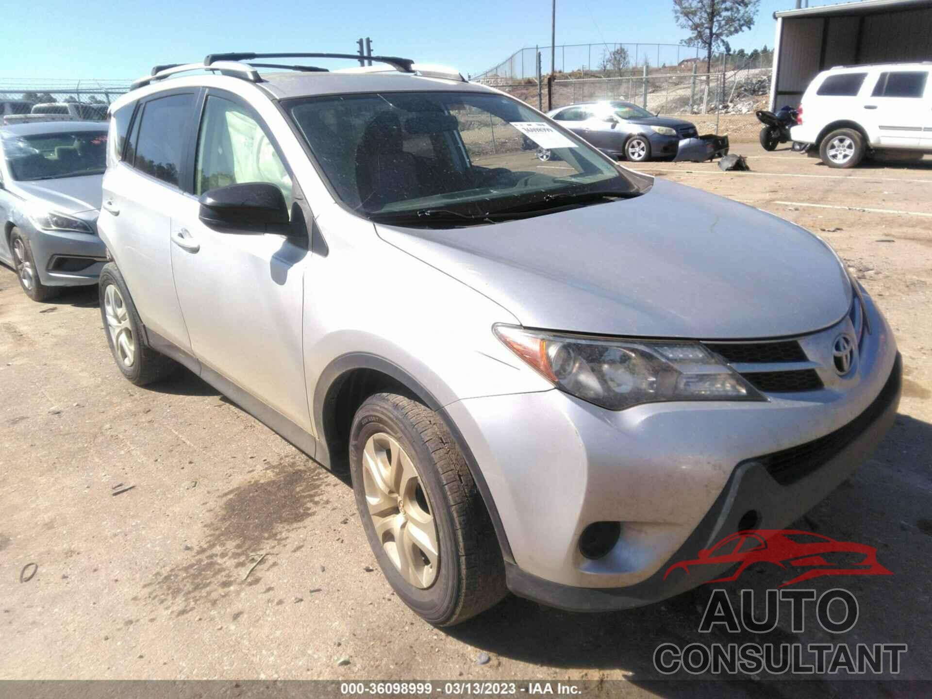 TOYOTA RAV4 2015 - JTMZFREV1FJ045384
