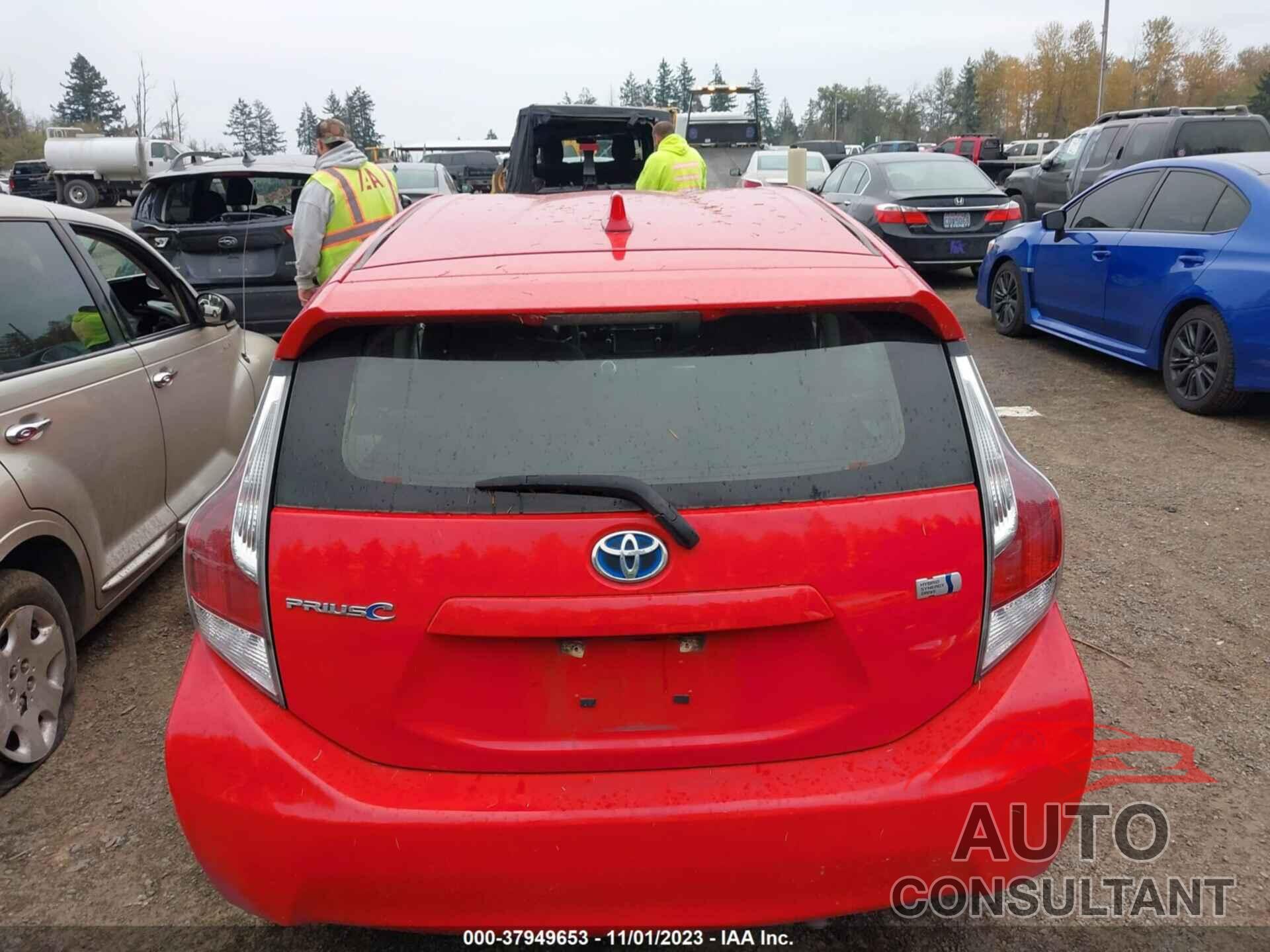 TOYOTA PRIUS C 2016 - JTDKDTB38G1136595