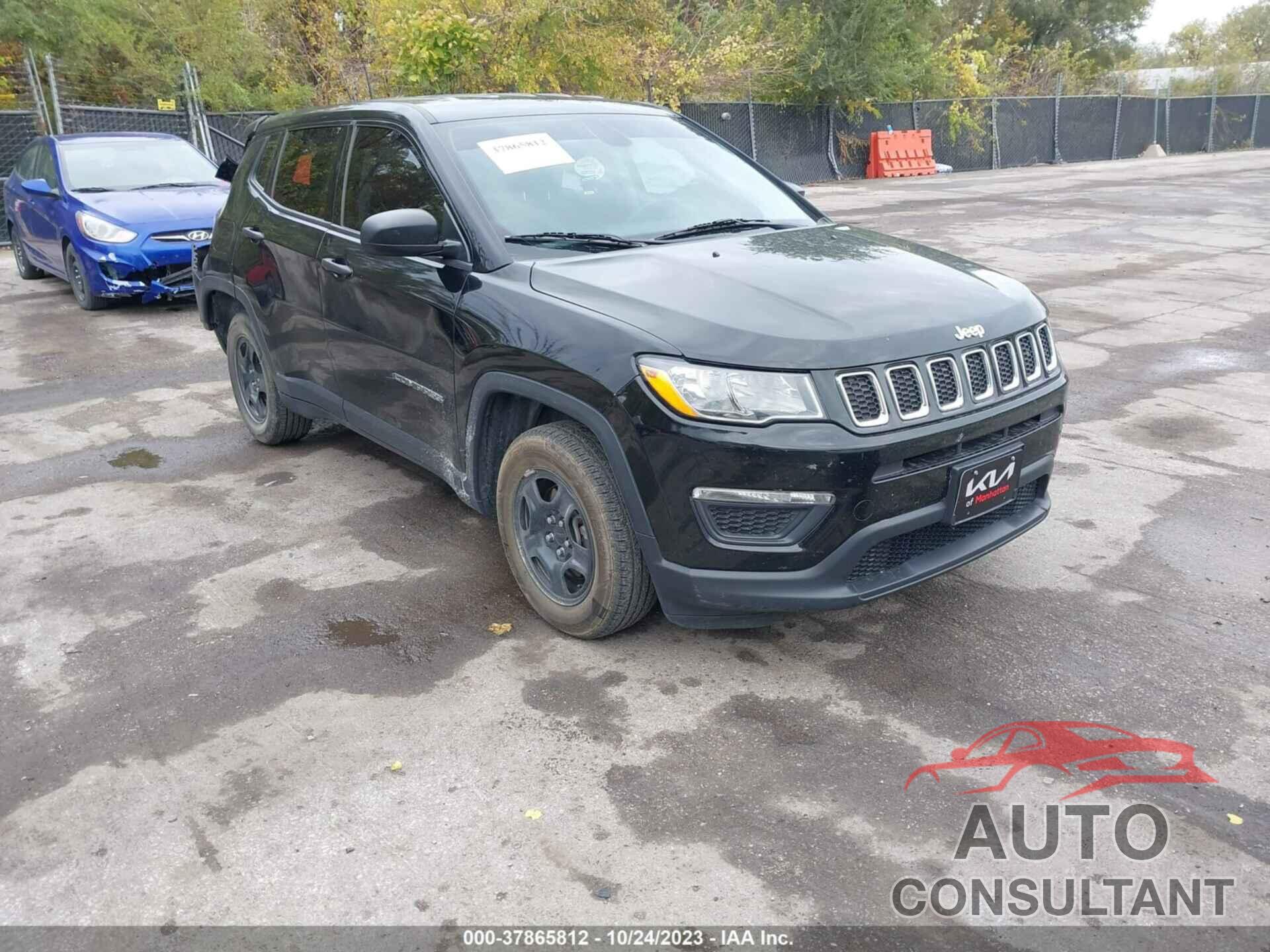 JEEP COMPASS 2018 - 3C4NJCAB9JT125149