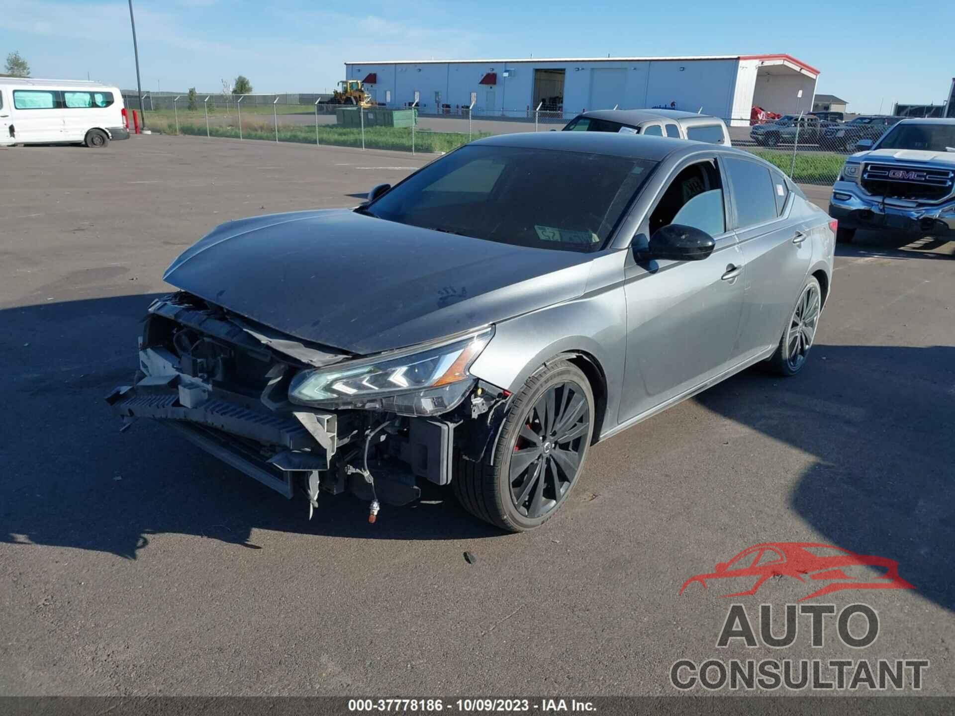 NISSAN ALTIMA 2019 - 1N4BL4CV8KC160097