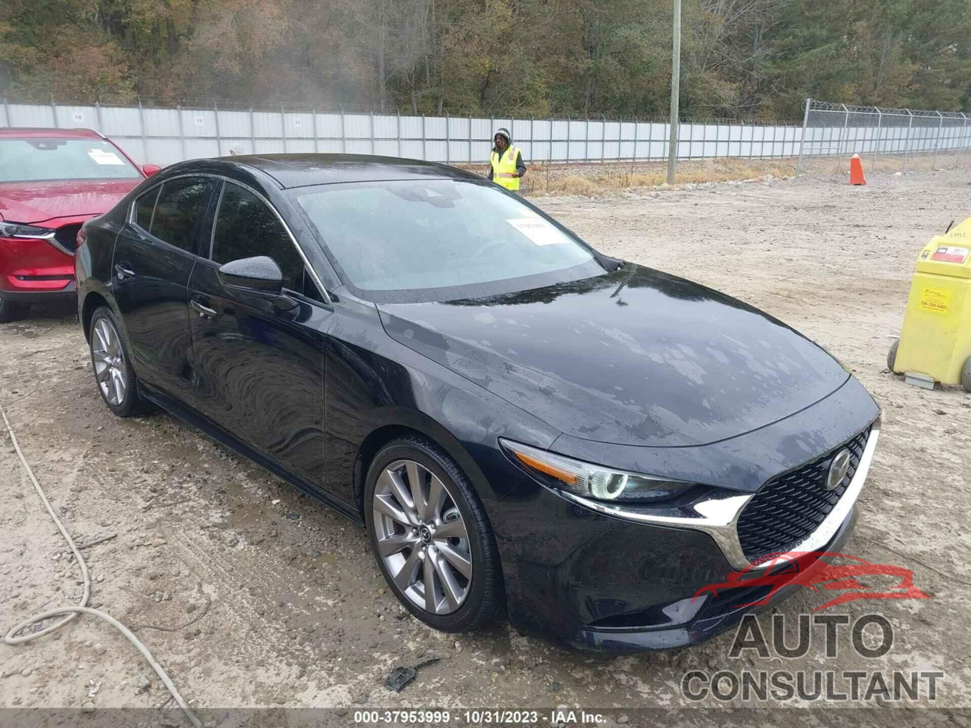 MAZDA MAZDA3 2019 - 3MZBPAEM6KM102793