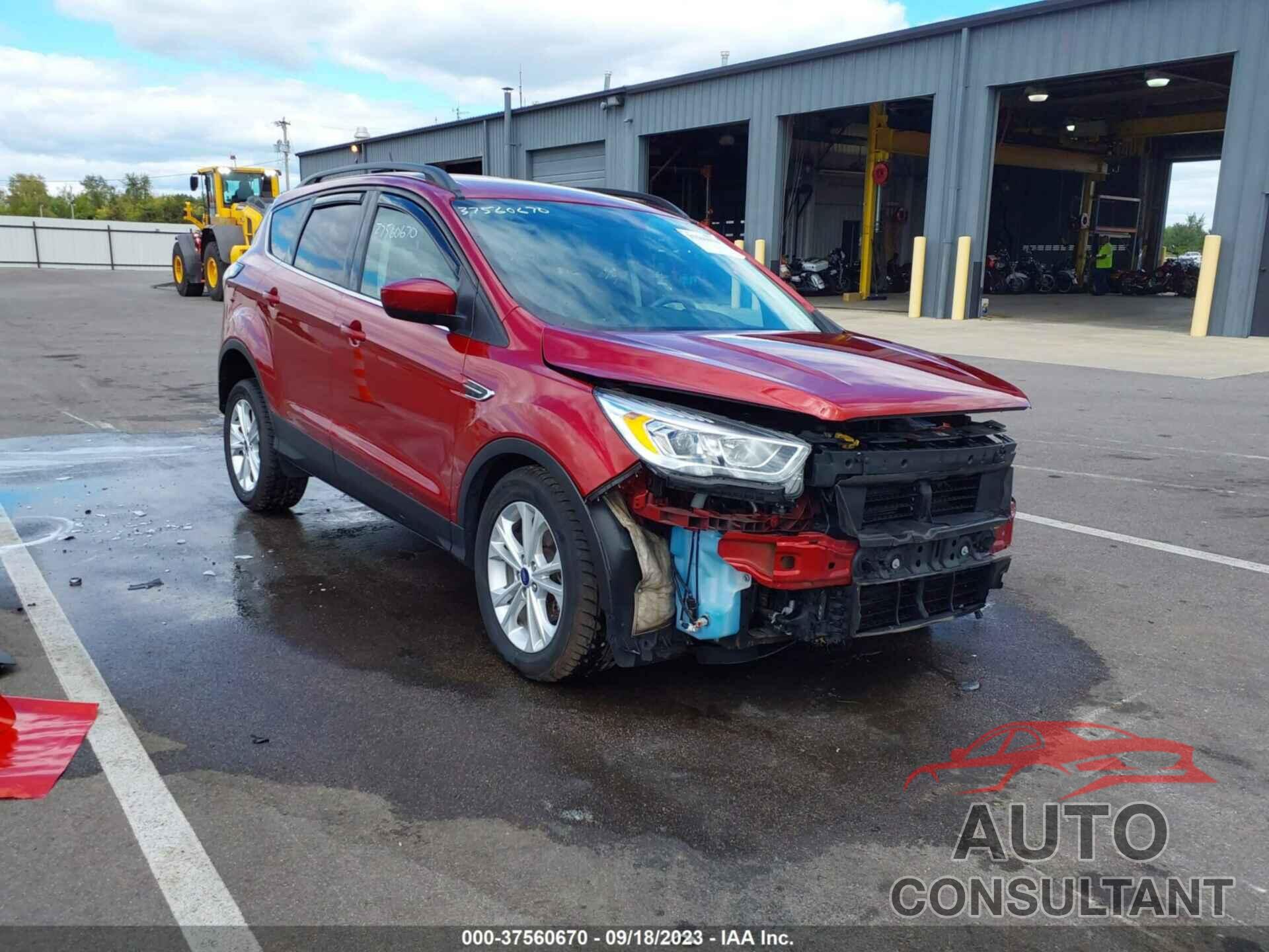 FORD ESCAPE 2018 - 1FMCU0HD1JUA21664