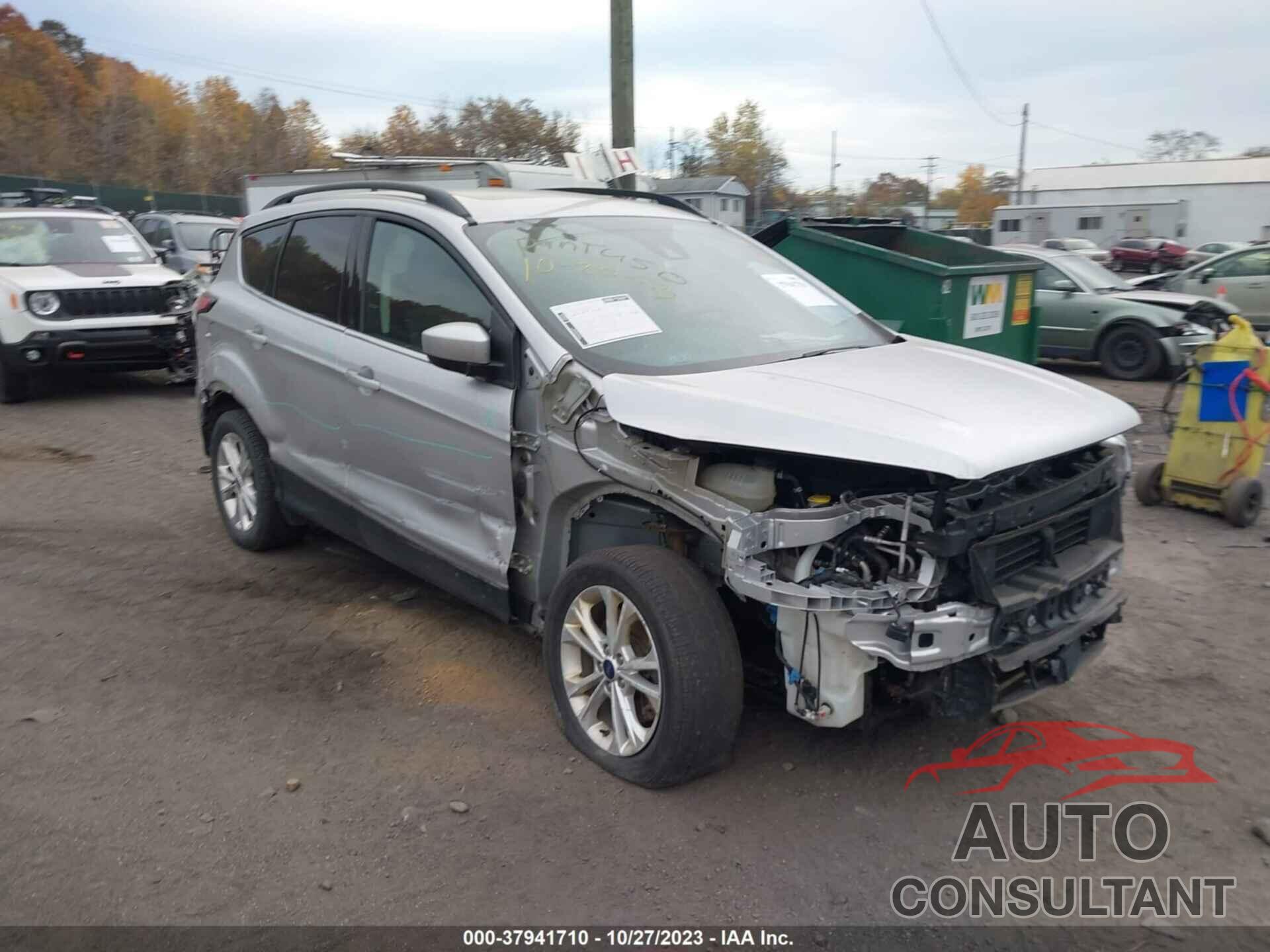 FORD ESCAPE 2018 - 1FMCU9GD4JUA87888