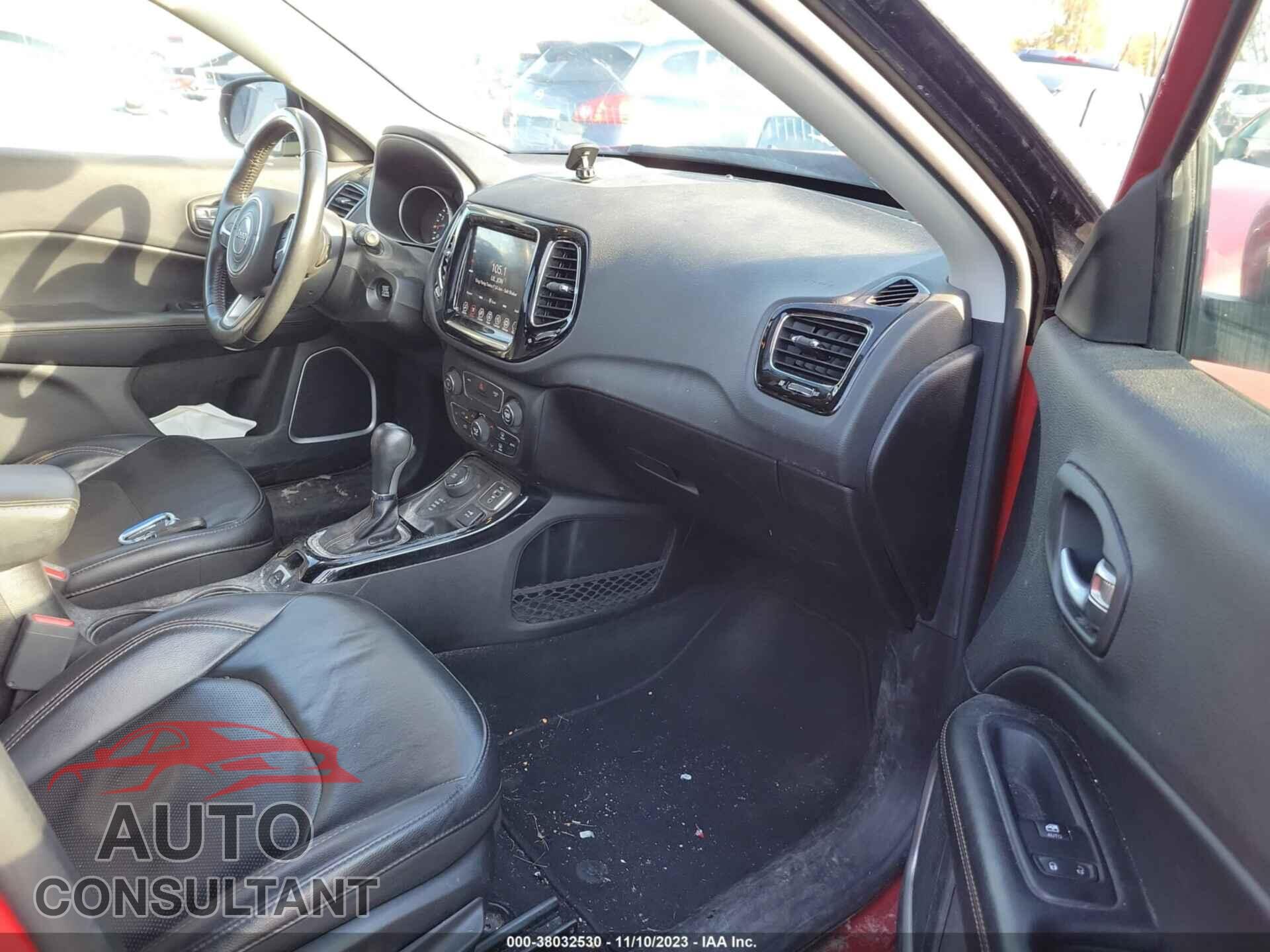 JEEP COMPASS 2019 - 3C4NJDCB1KT780975
