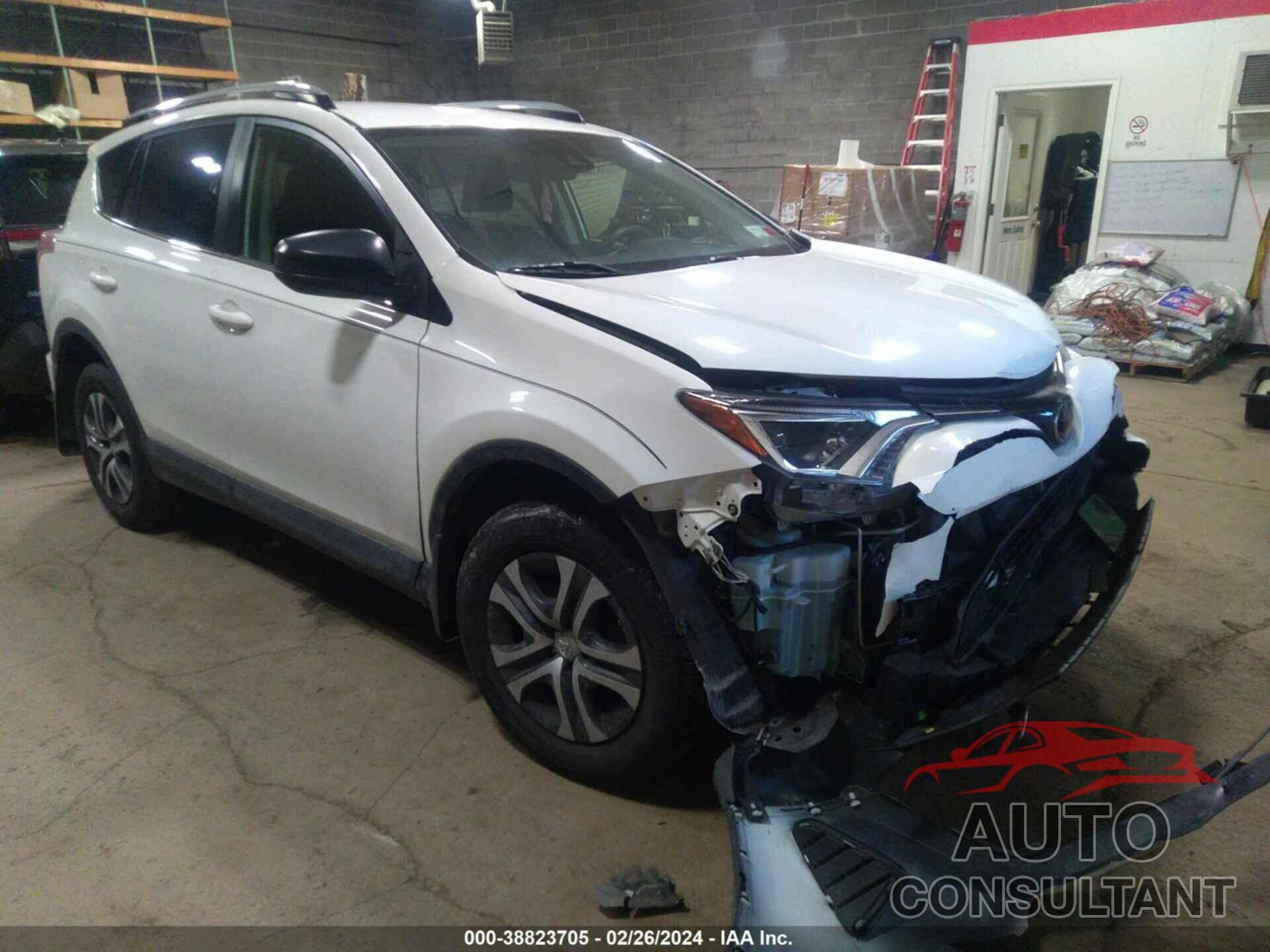 TOYOTA RAV4 2018 - JTMBFREVXJJ738089