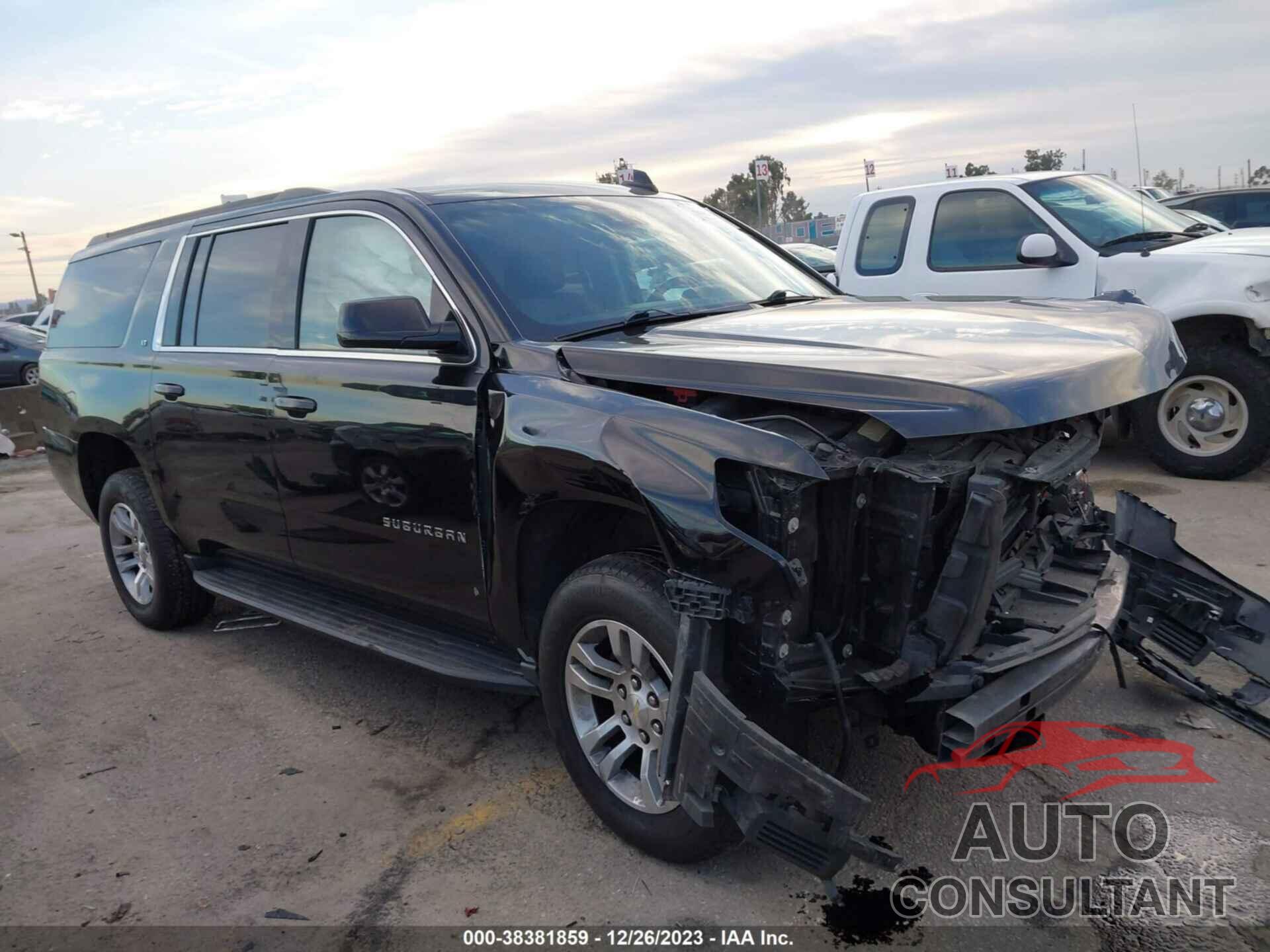 CHEVROLET SUBURBAN 2018 - 1GNSCHKC7JR208306