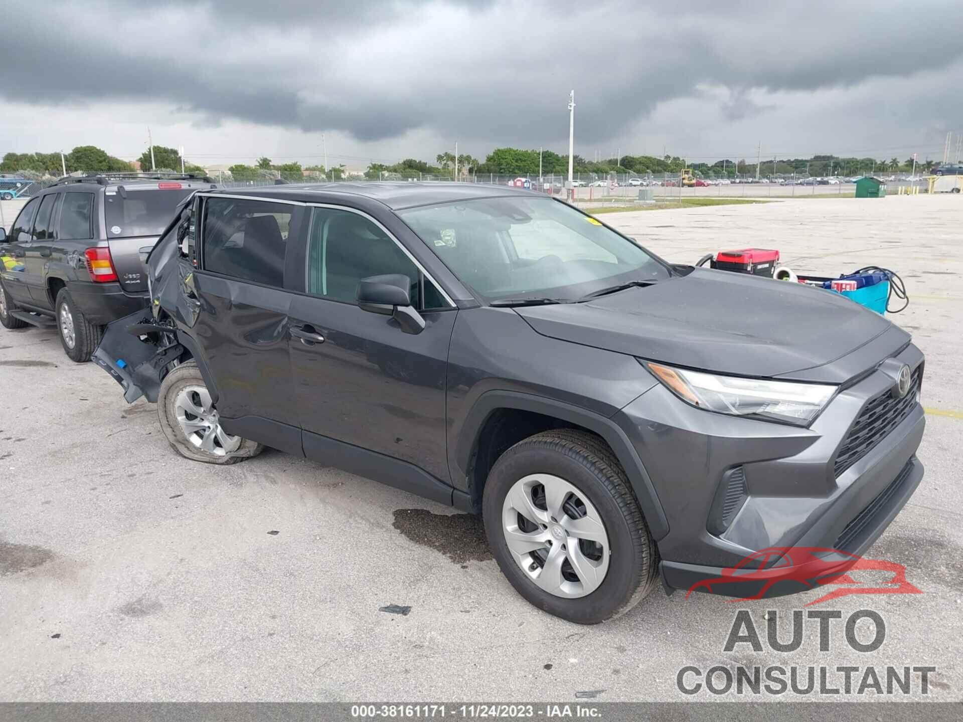 TOYOTA RAV4 2023 - 2T3H1RFV2PC239354