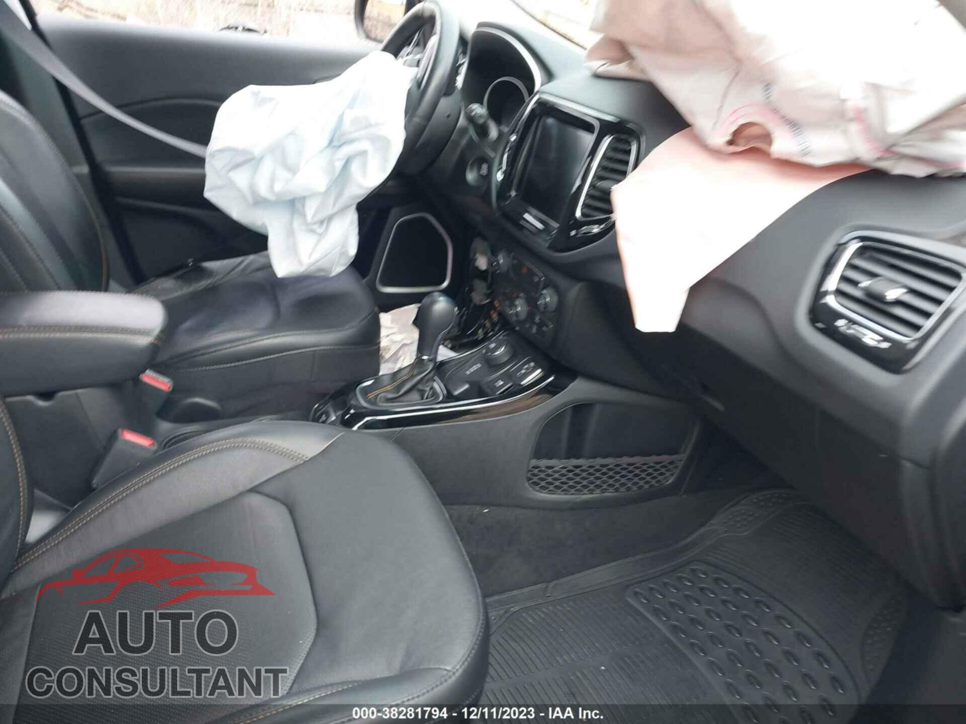 JEEP COMPASS 2020 - 3C4NJDCB8LT245983