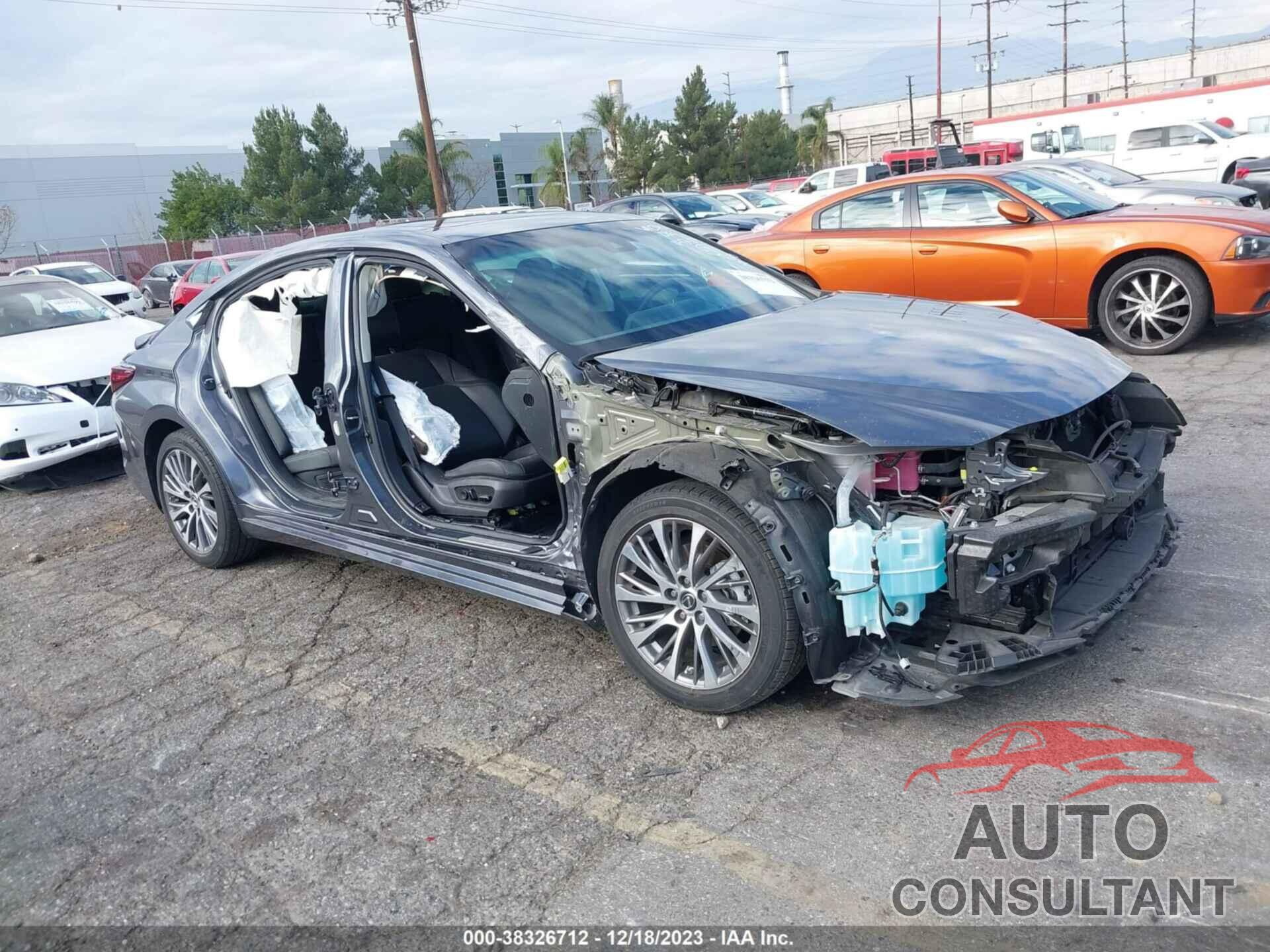 LEXUS ES 300H 2021 - 58ADA1C12MU004806