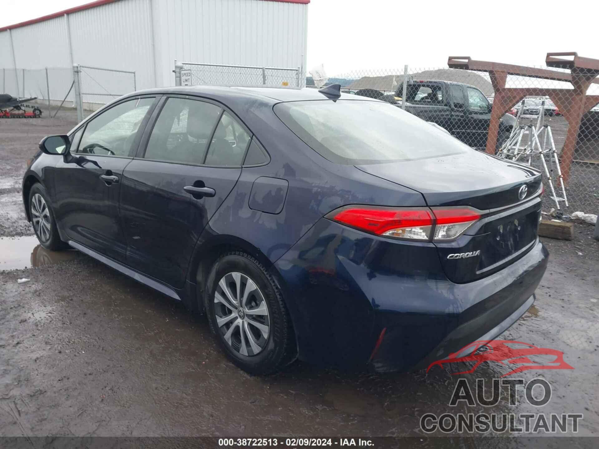 TOYOTA COROLLA 2022 - JTDEAMDE8NJ047696