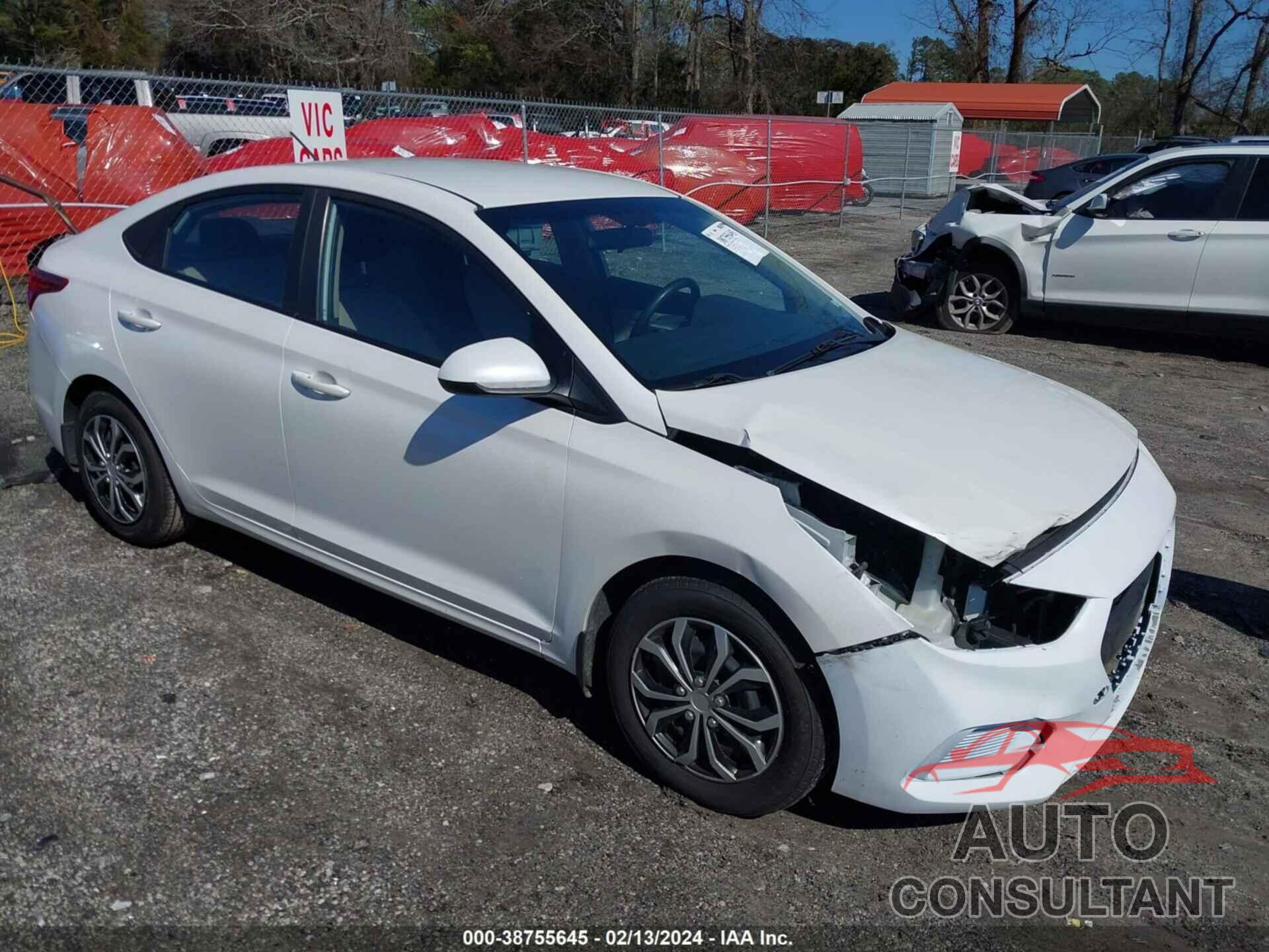 HYUNDAI ACCENT 2018 - 3KPC24A37JE020715