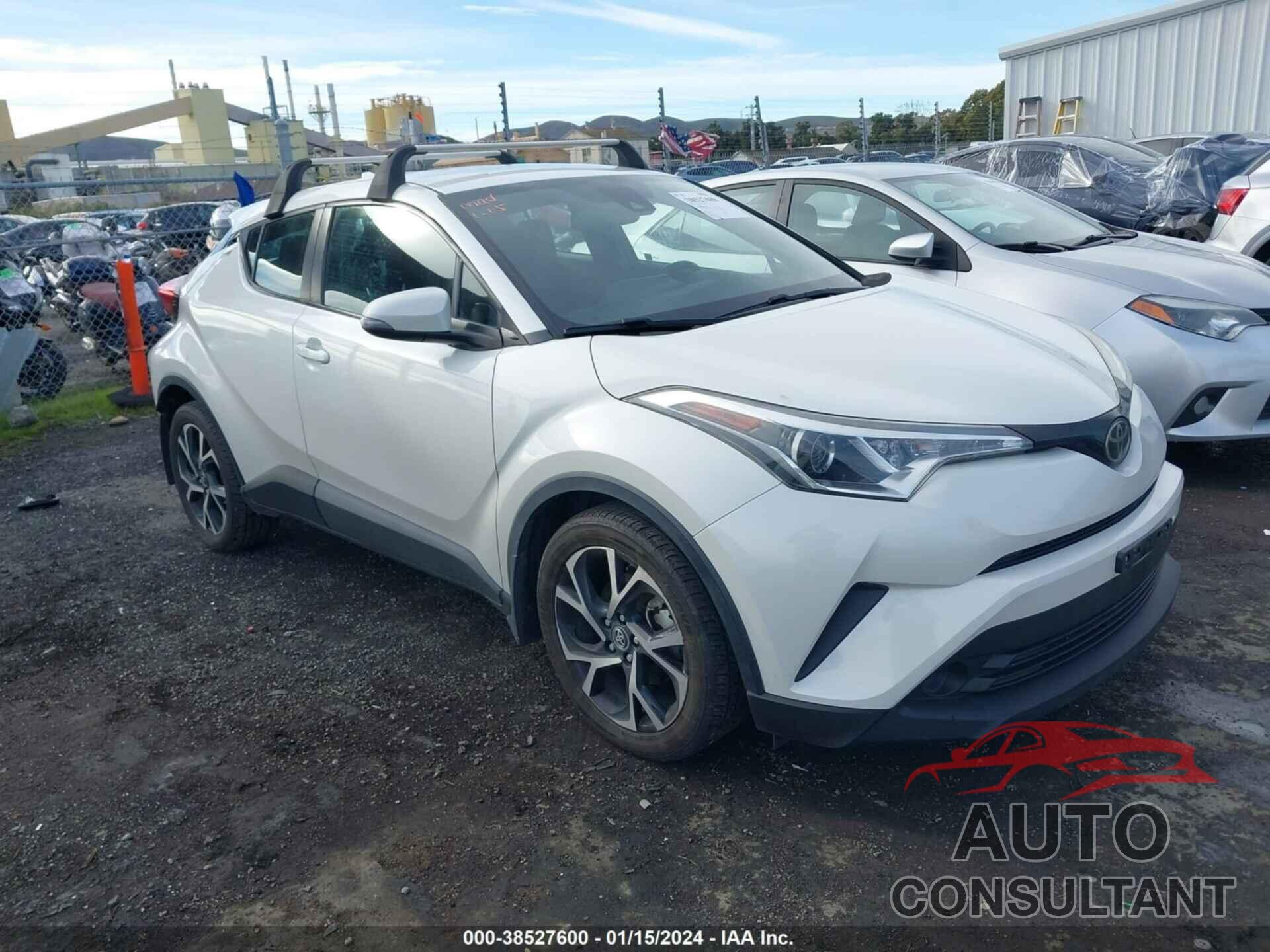 TOYOTA C-HR 2018 - NMTKHMBX1JR026509