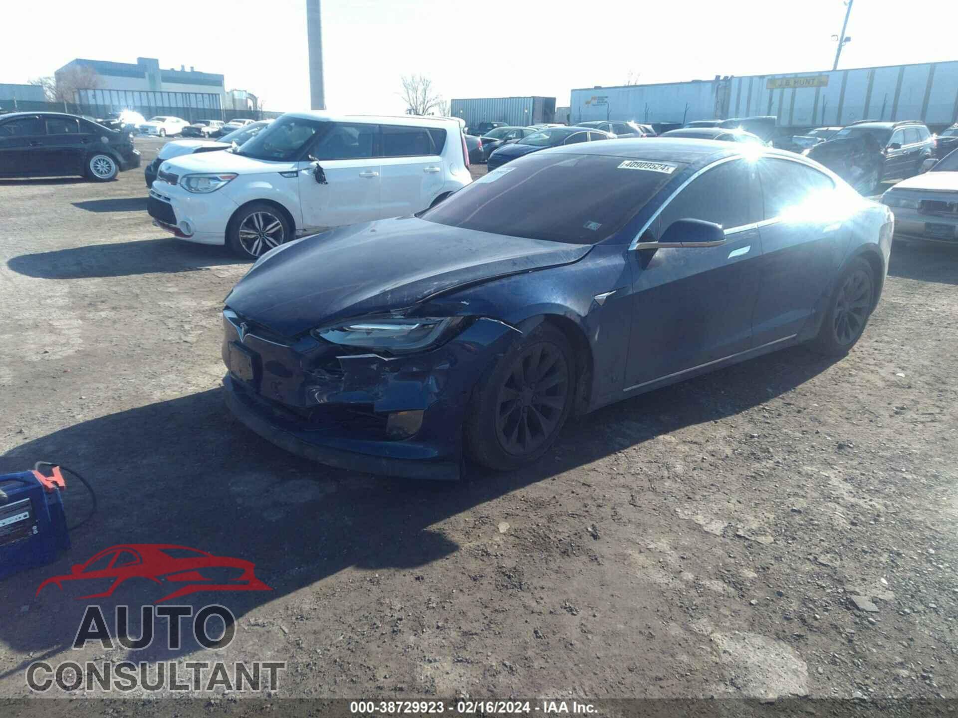 TESLA MODEL S 2017 - 5YJSA1E26HF187103