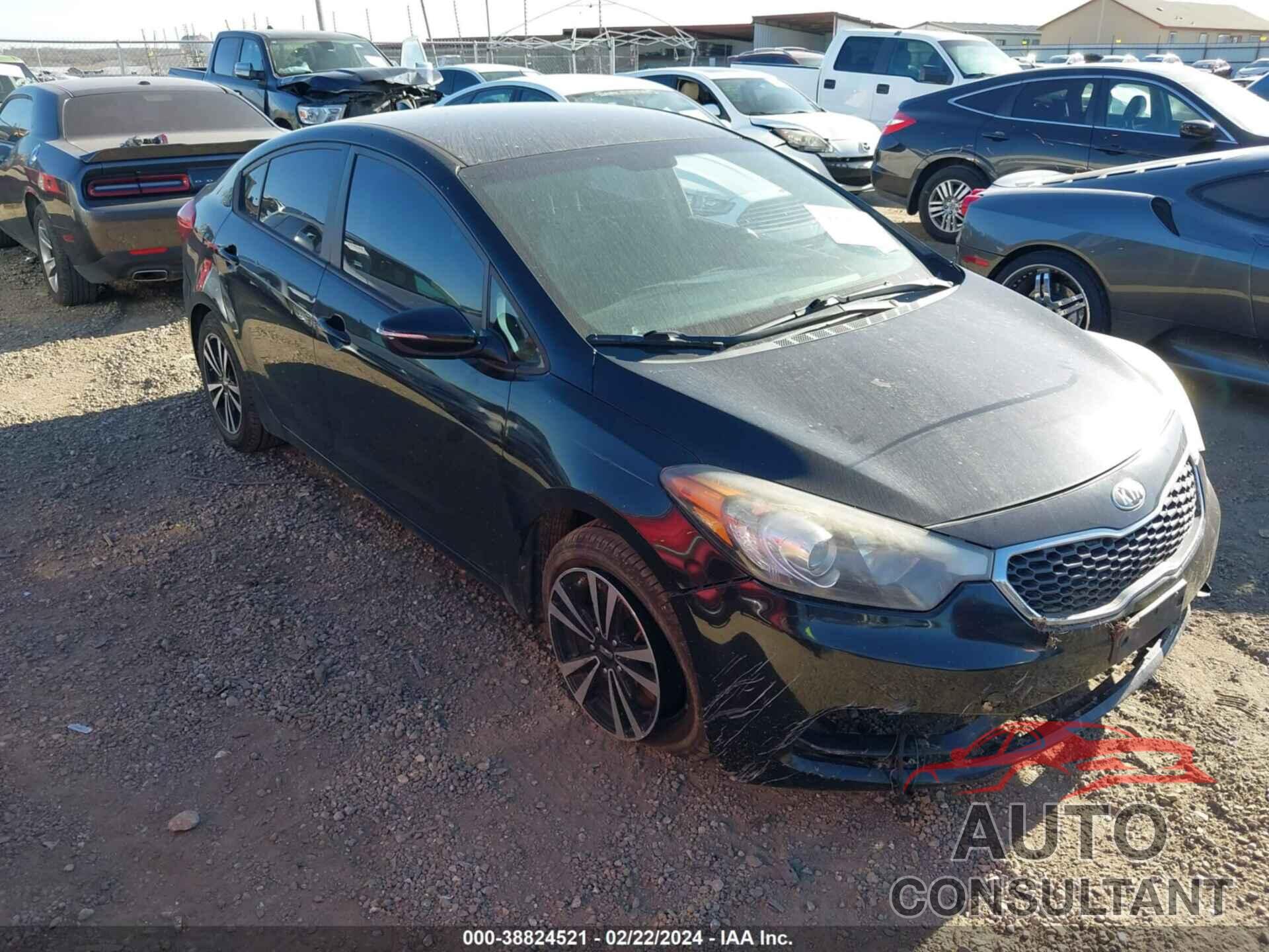 KIA FORTE 2016 - KNAFX4A60G5499876