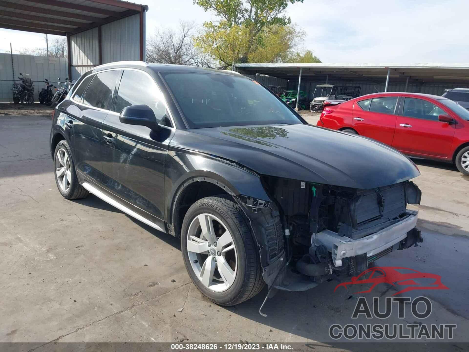 AUDI Q5 2018 - WA1BNAFY9J2008188