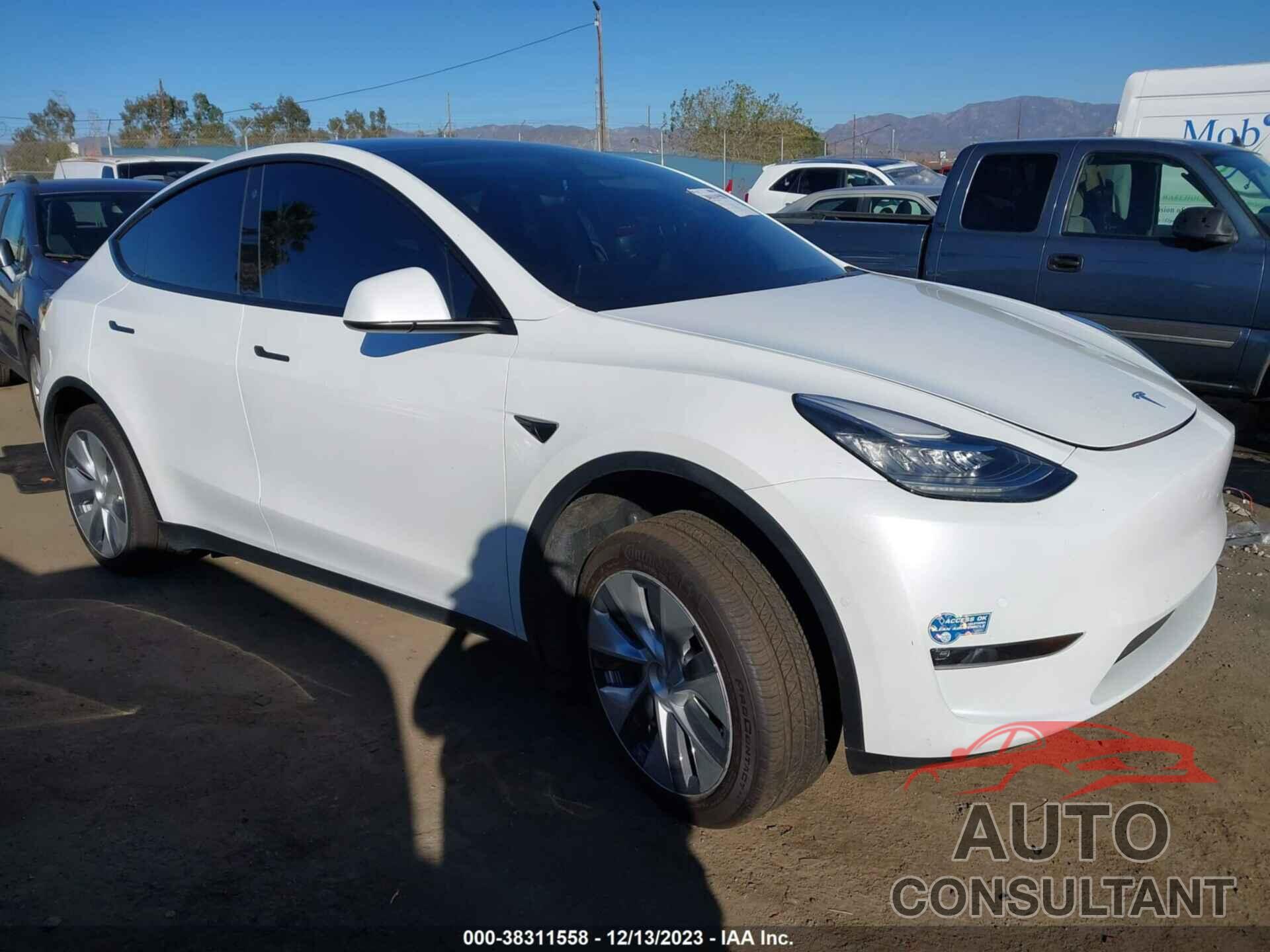 TESLA MODEL Y 2021 - 5YJYGDEE0MF271366