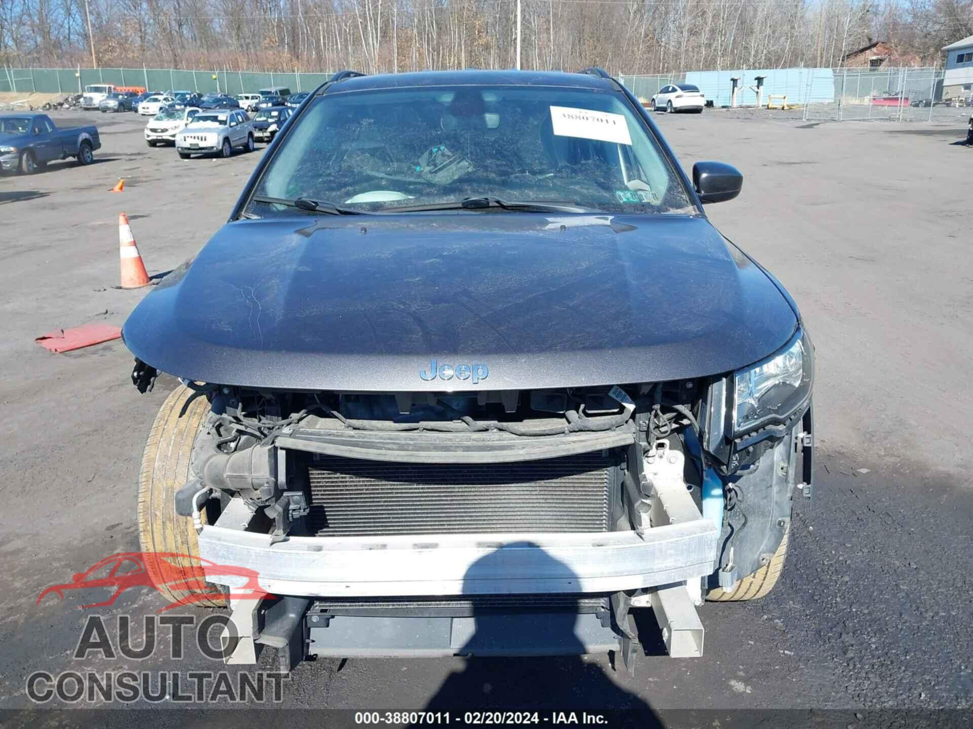 JEEP COMPASS 2019 - 3C4NJCBB5KT652007