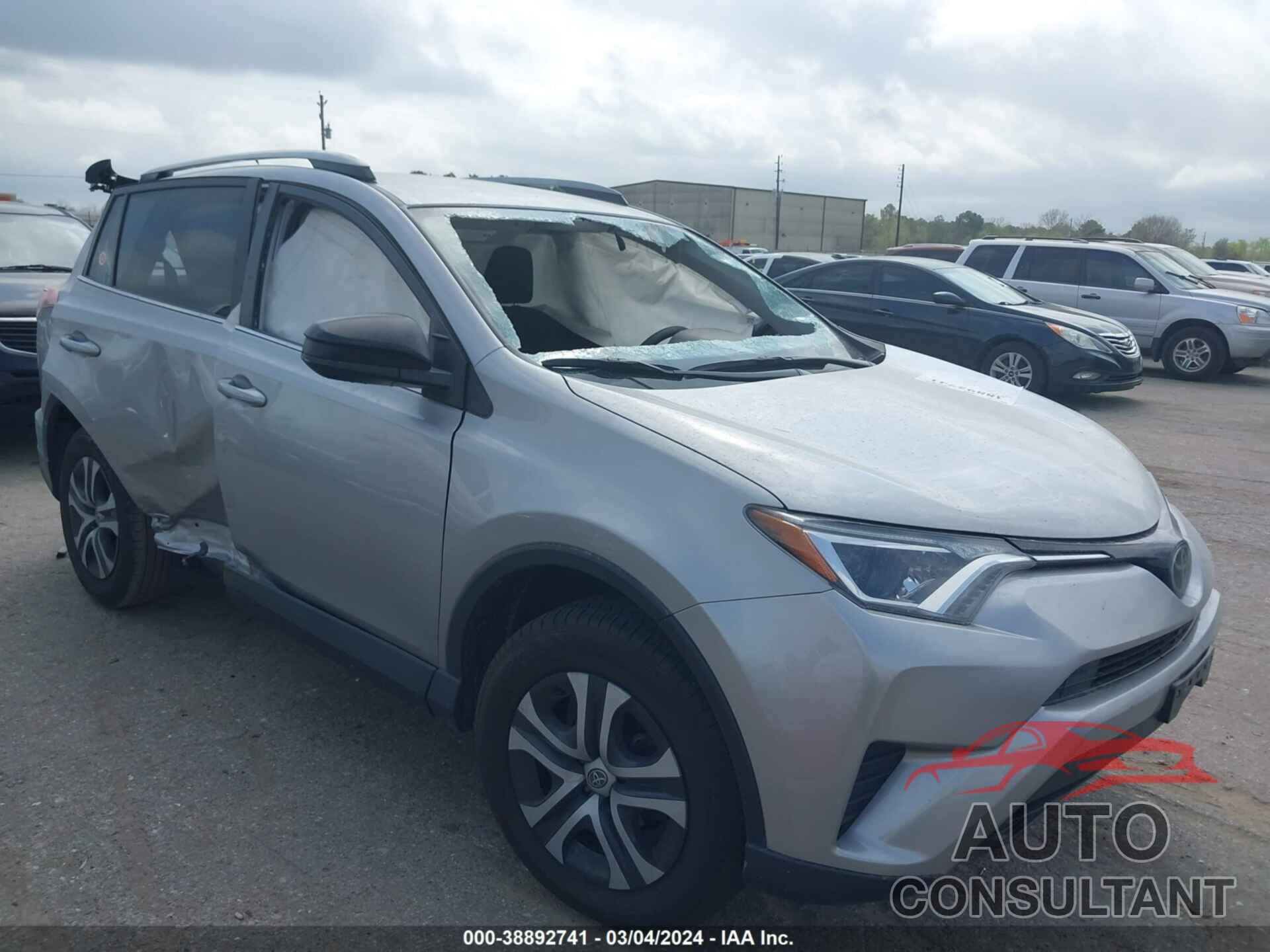 TOYOTA RAV4 2018 - JTMZFREV8JJ193525