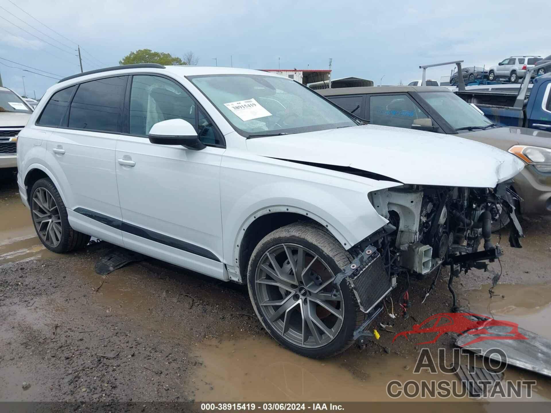 AUDI Q7 2019 - WA1VAAF76KD007795