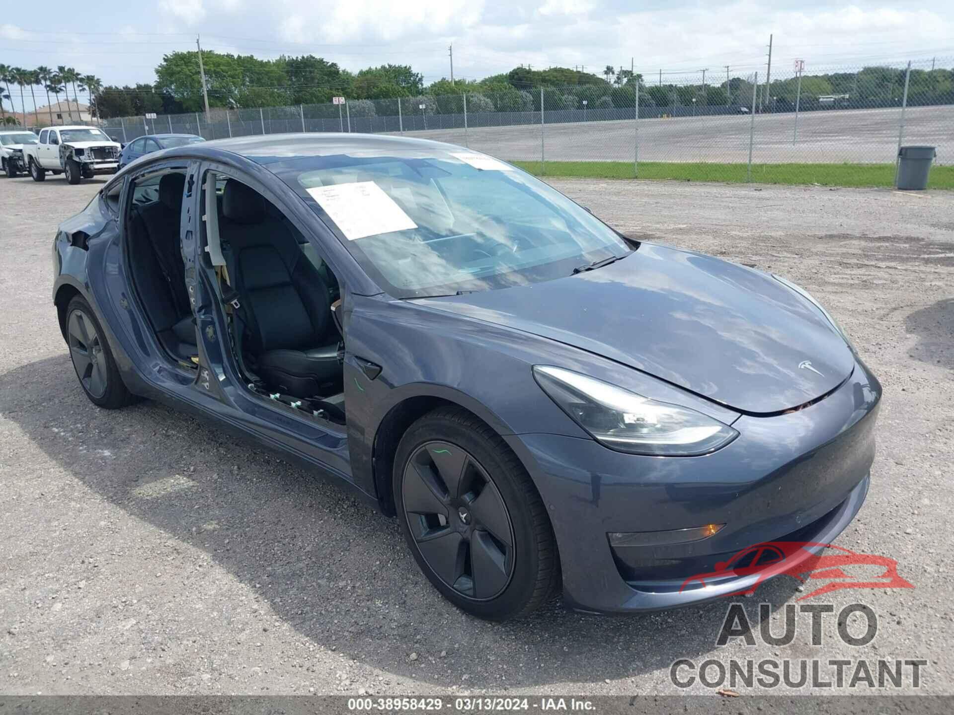 TESLA MODEL 3 2021 - 5YJ3E1EB6MF965502